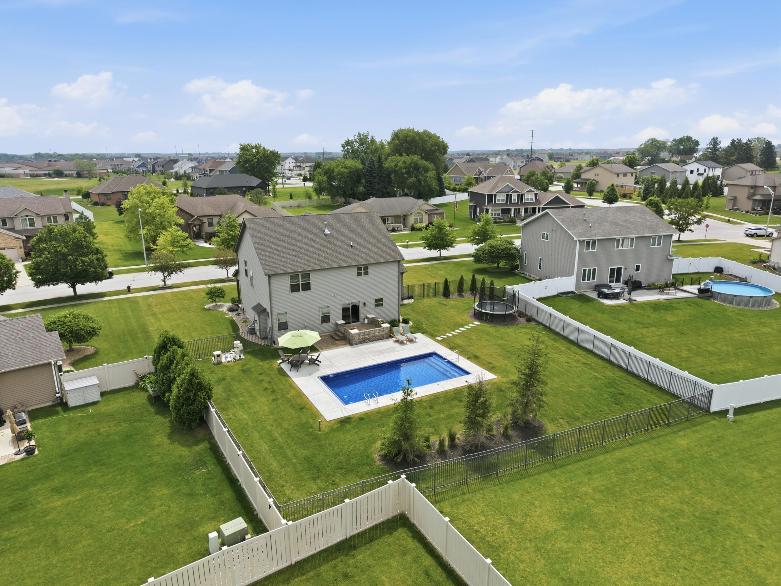 9967 Wisteria Lane, St. John, IN 46373; Image #4