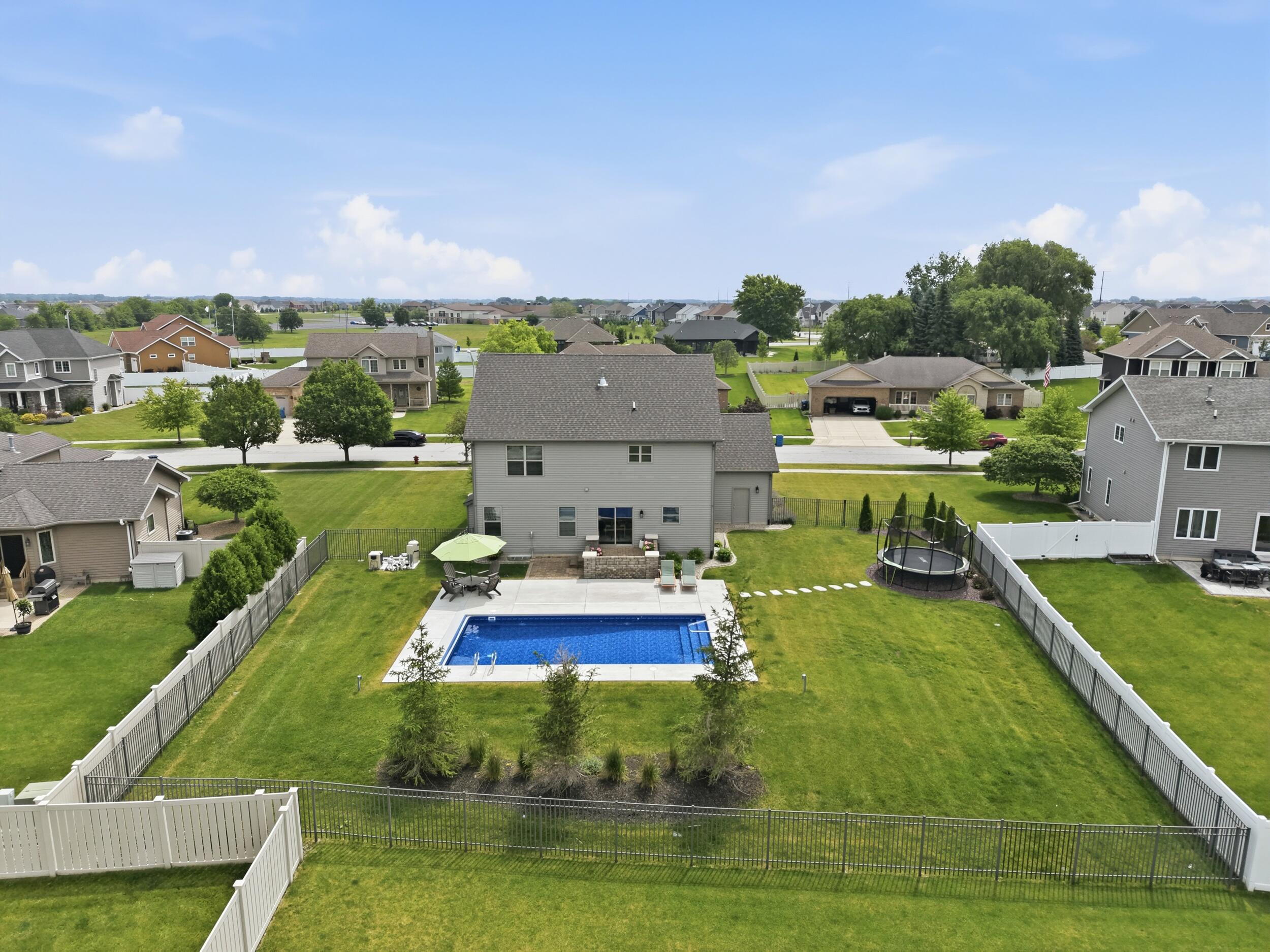 9967 Wisteria Lane, St. John, IN 46373; Image #41
