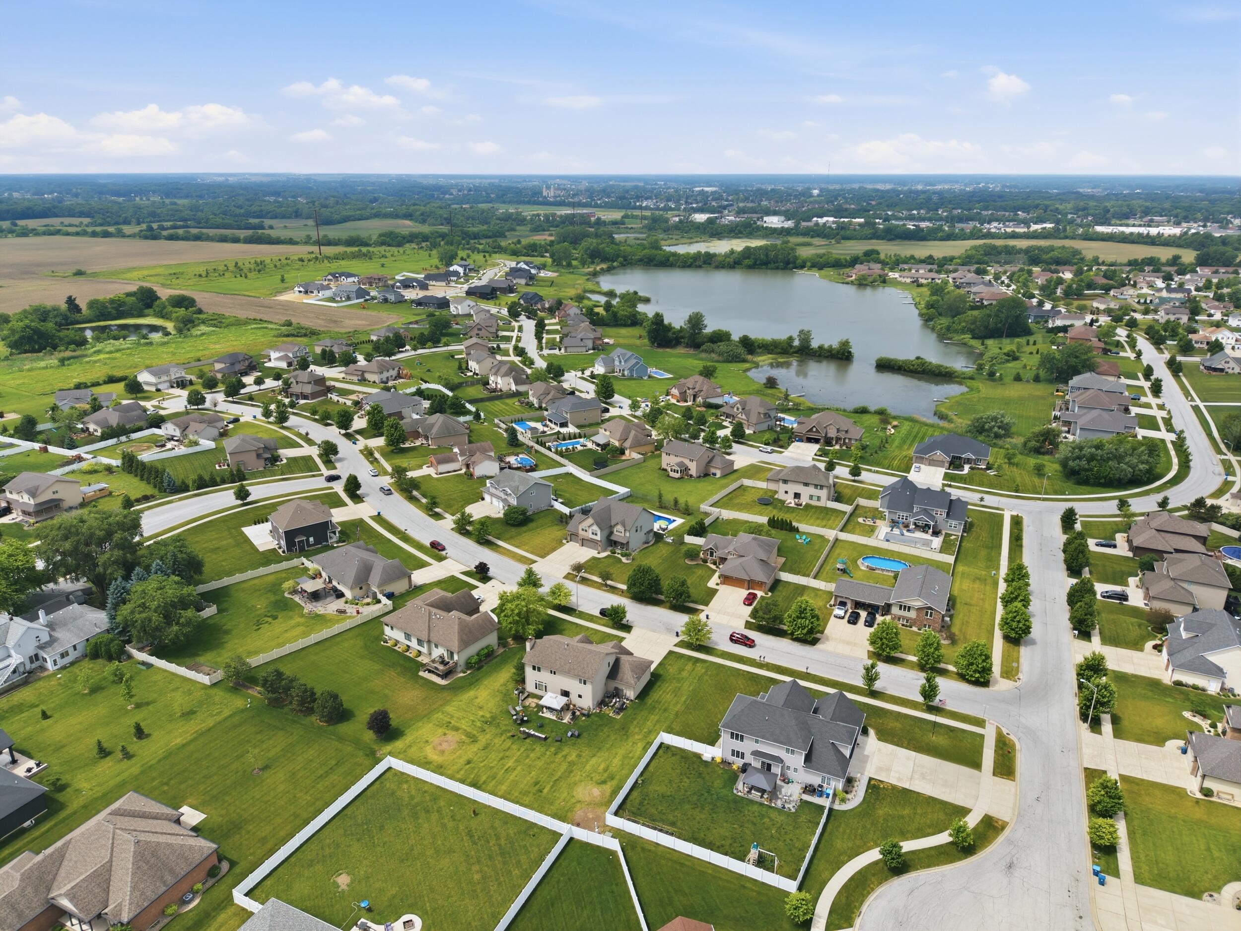 9967 Wisteria Lane, St. John, IN 46373; Image #45