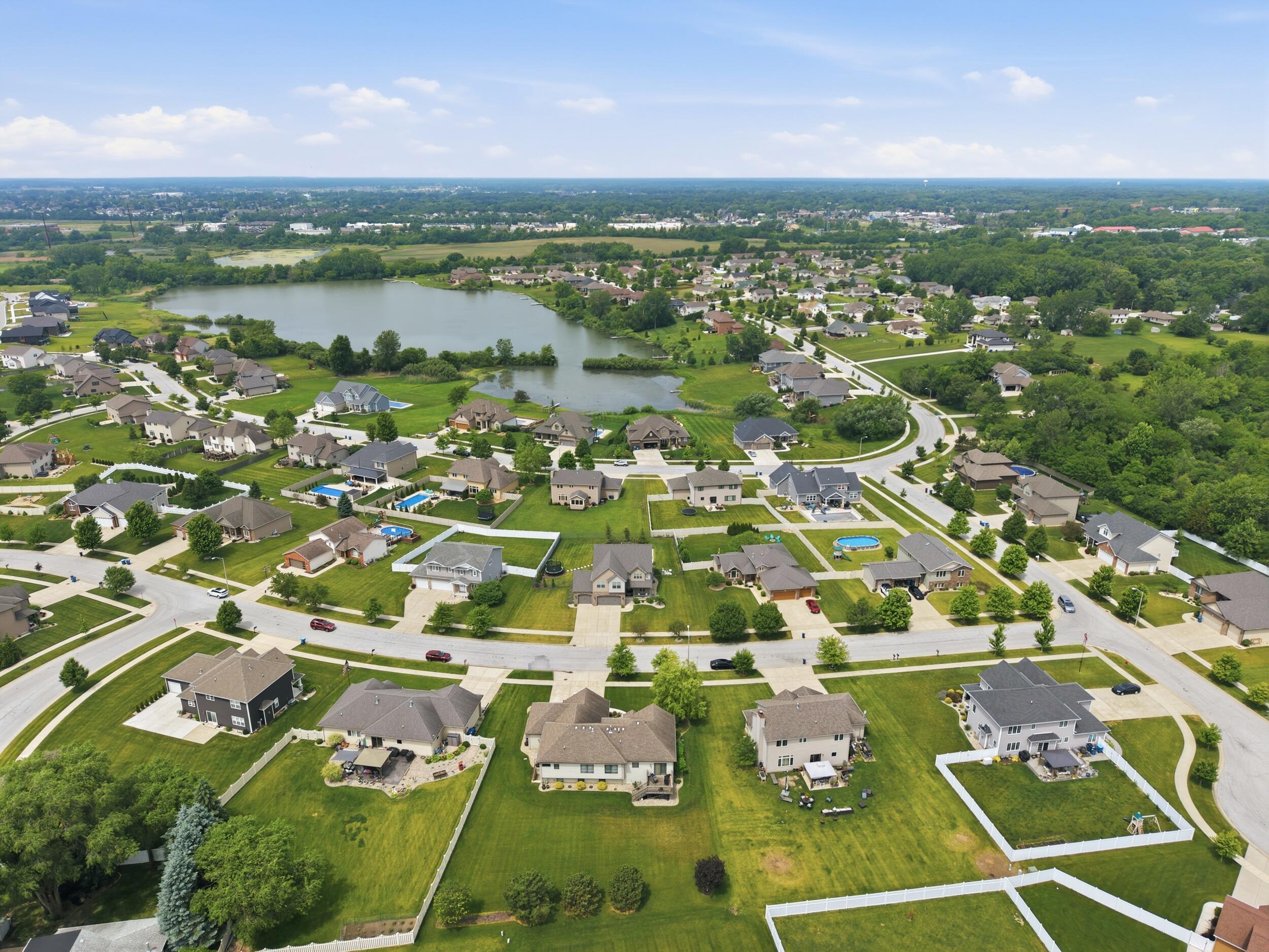 9967 Wisteria Lane, St. John, IN 46373; Image #5