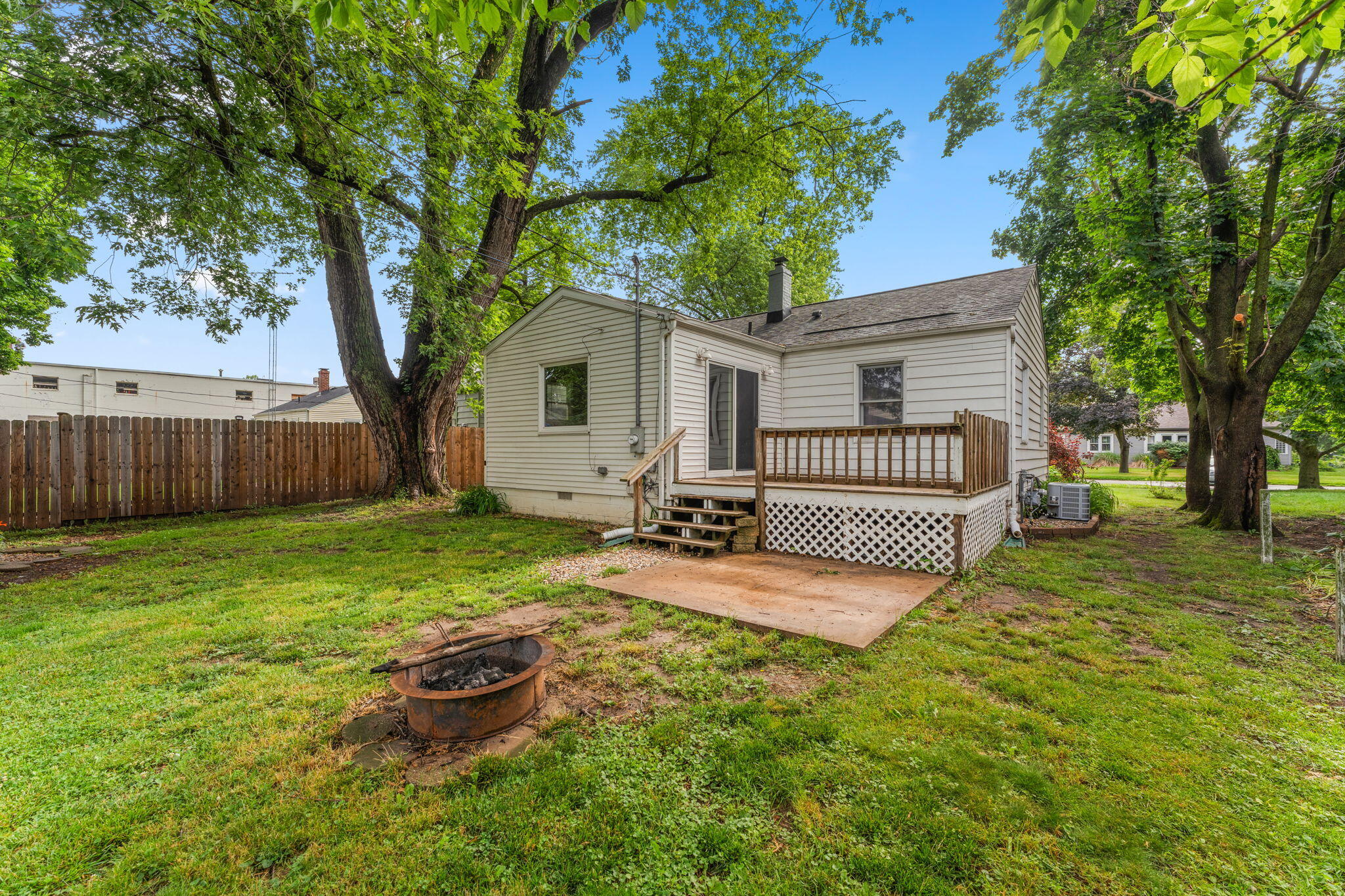 112 Chesterton Boulevard, Chesterton, IN 46304; Image #13