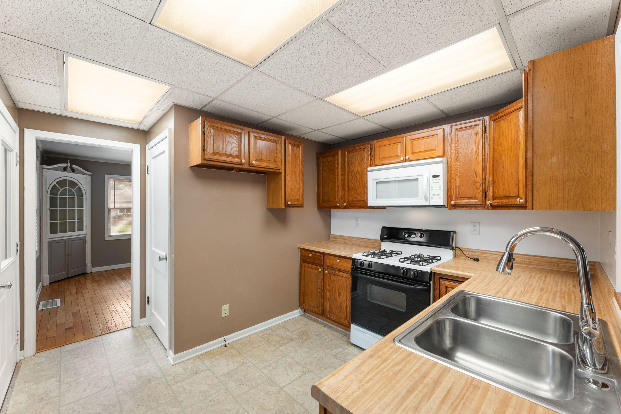 112 Chesterton Boulevard, Chesterton, IN 46304; Image #5