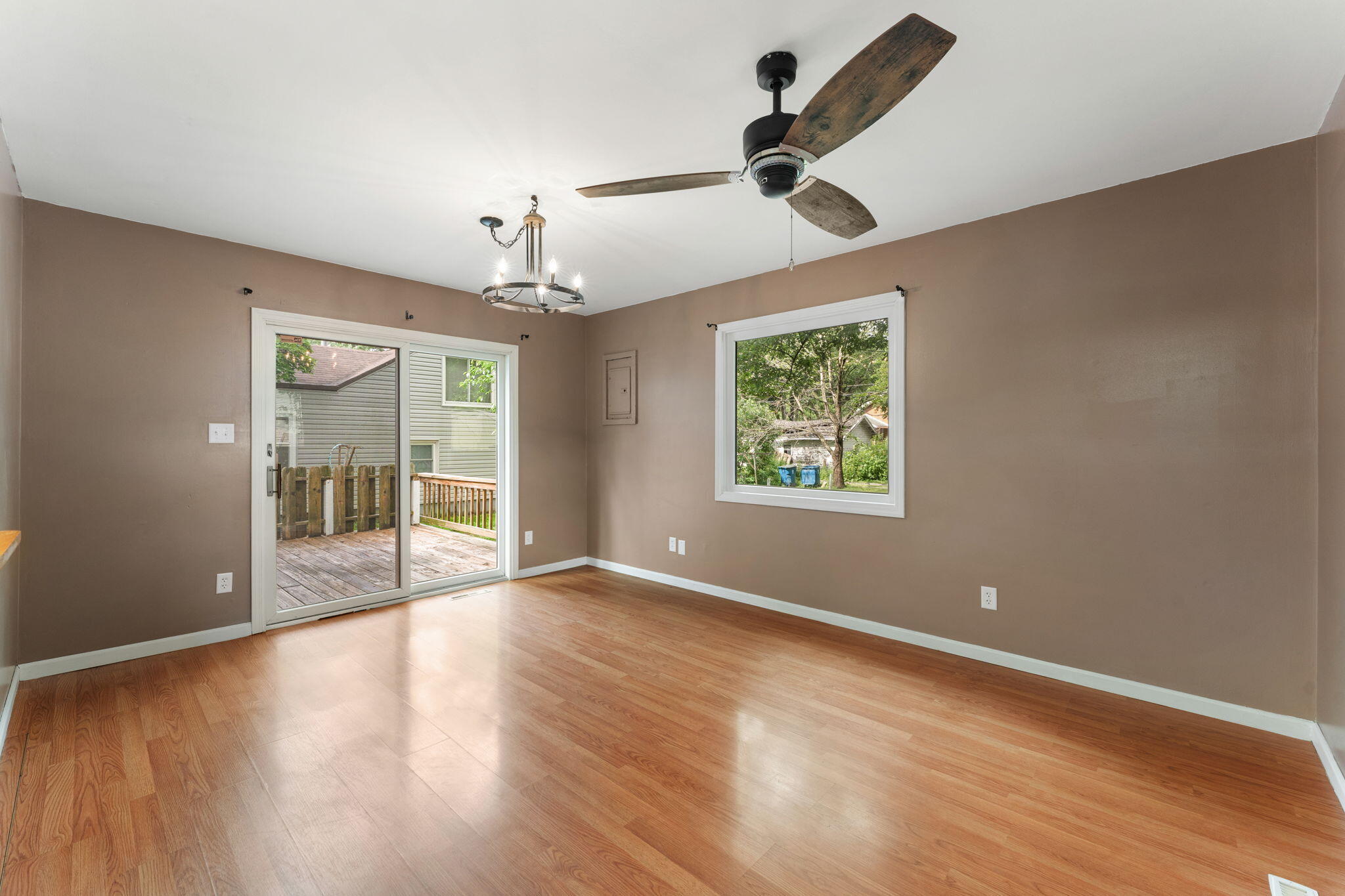 112 Chesterton Boulevard, Chesterton, IN 46304; Image #7