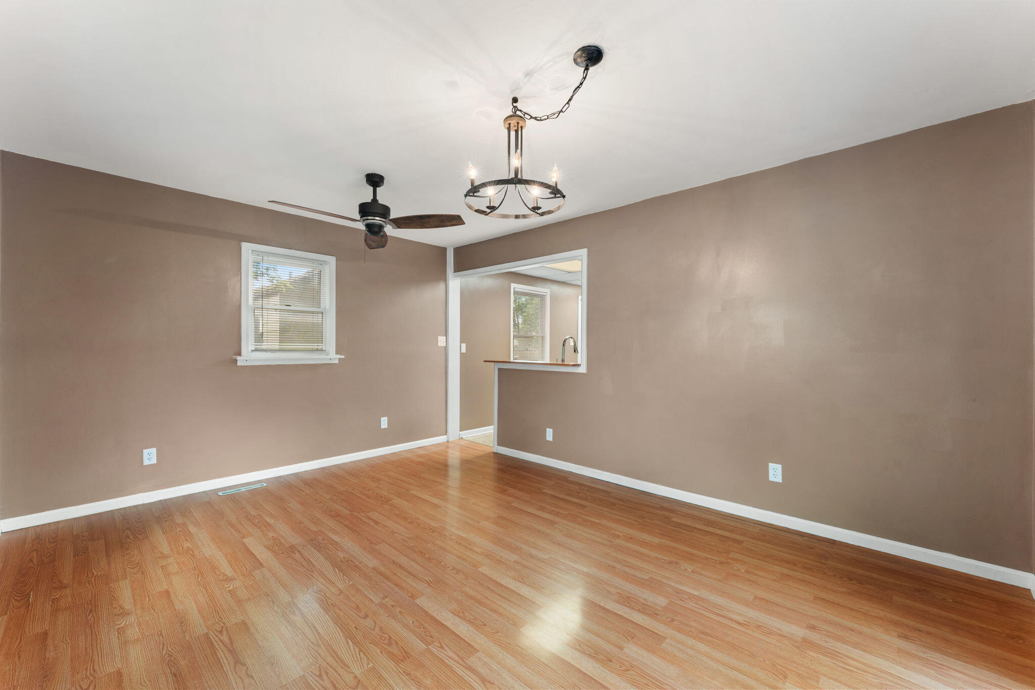 112 Chesterton Boulevard, Chesterton, IN 46304; Image #8