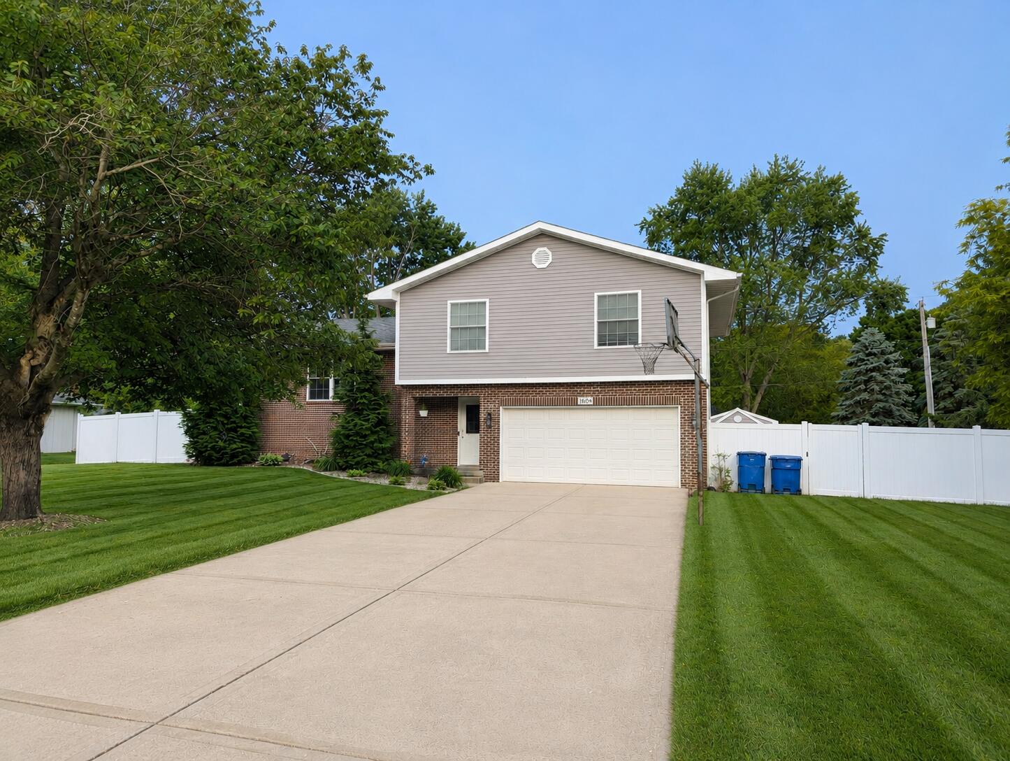 1604 Hickory Street SW, DeMotte, IN 46310; Image #21
