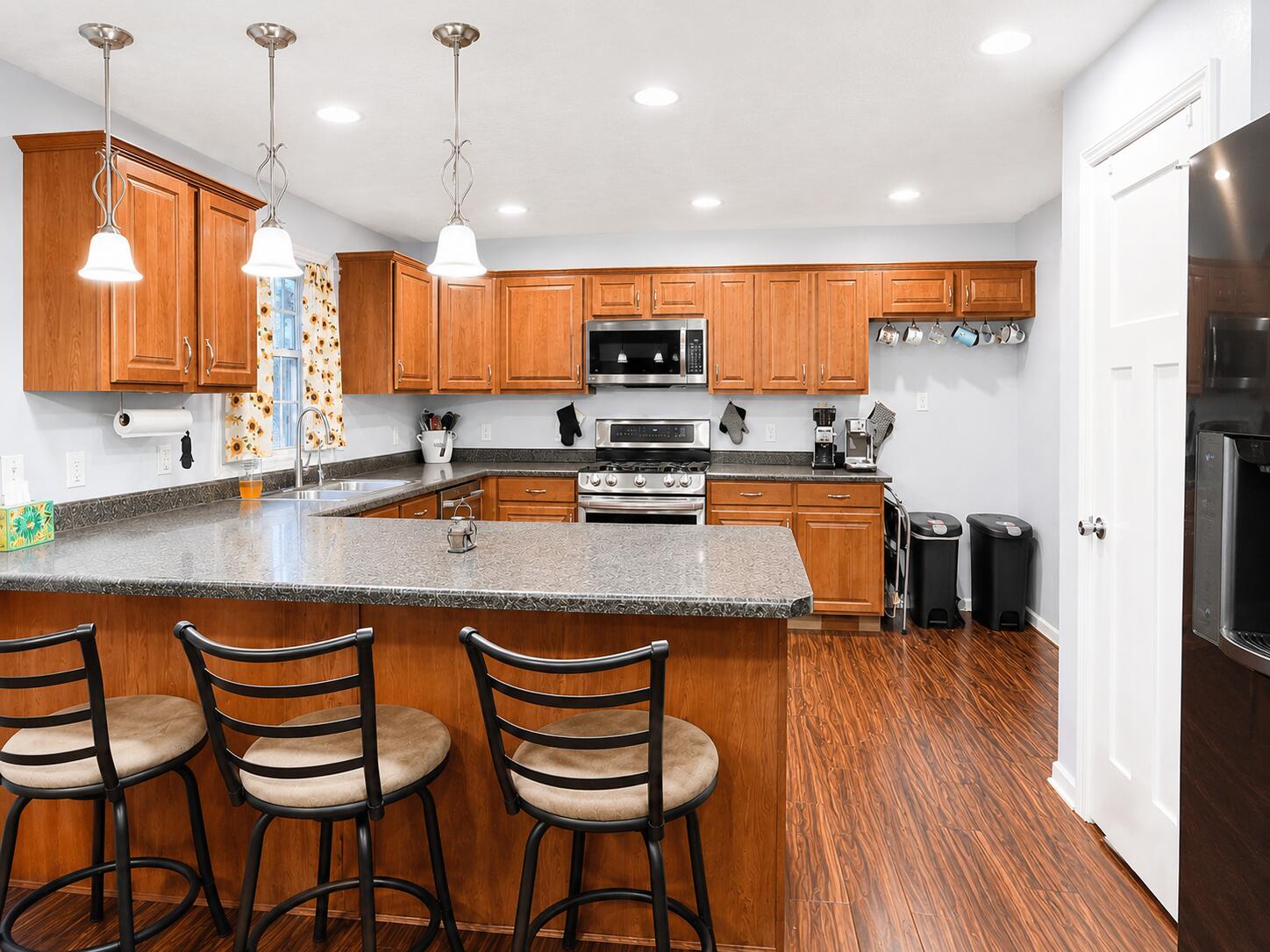 1604 Hickory Street SW, DeMotte, IN 46310; Image #8