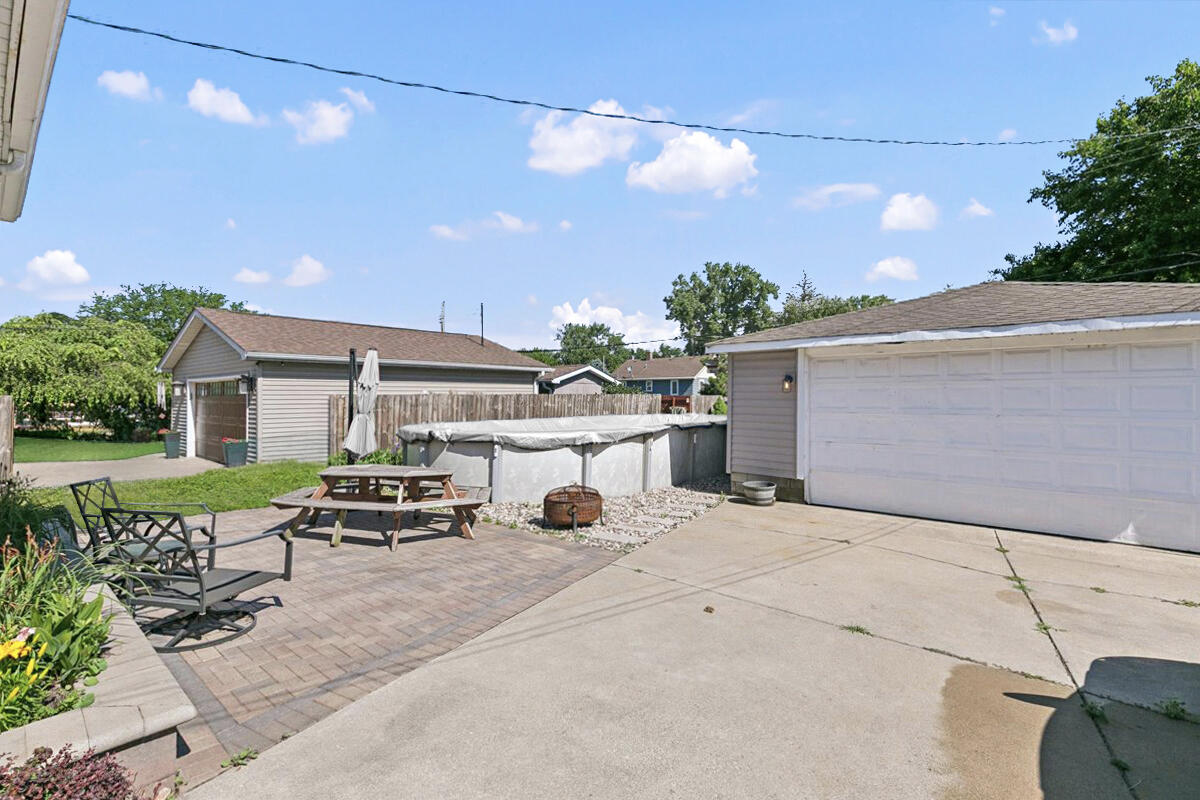 3911 Jewett Avenue, Highland, IN 46322; Image #18