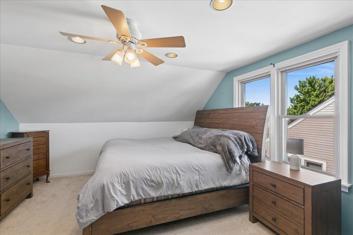 3911 Jewett Avenue, Highland, IN 46322; Image #8