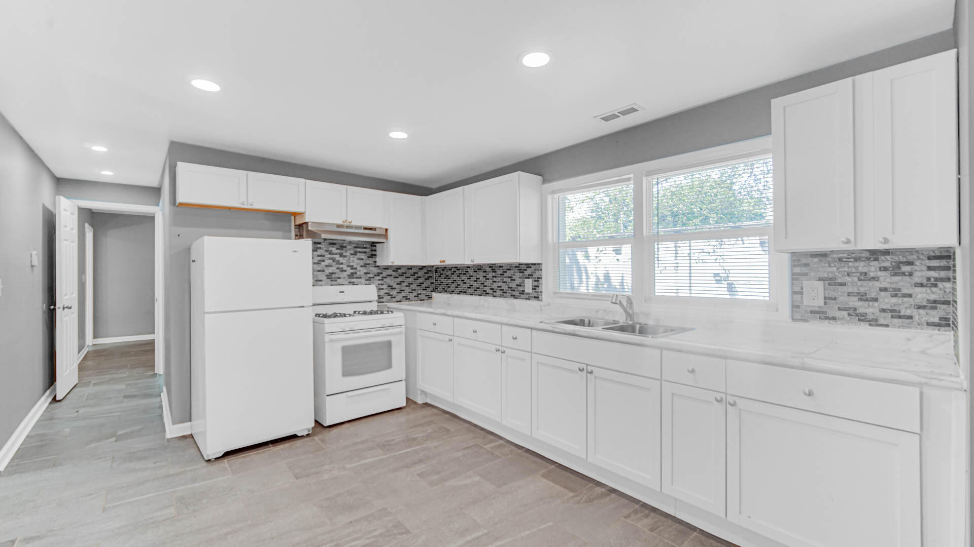 1977 W 47th Avenue, Gary, IN 46408; Image #2