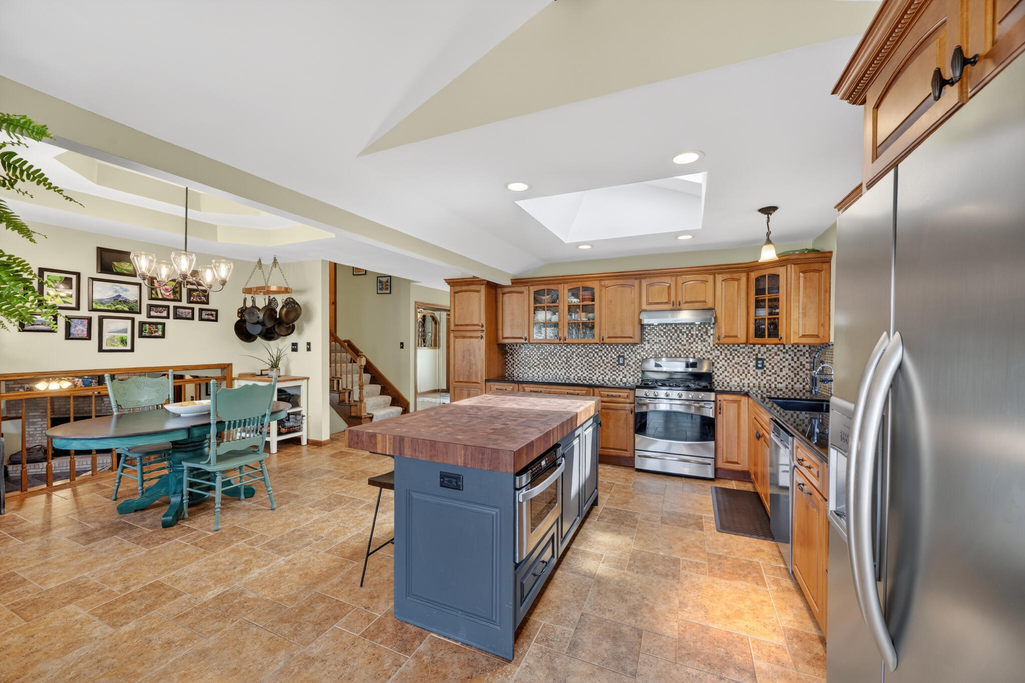 9102 Maplewood Street, St. John, IN 46373; Image #15