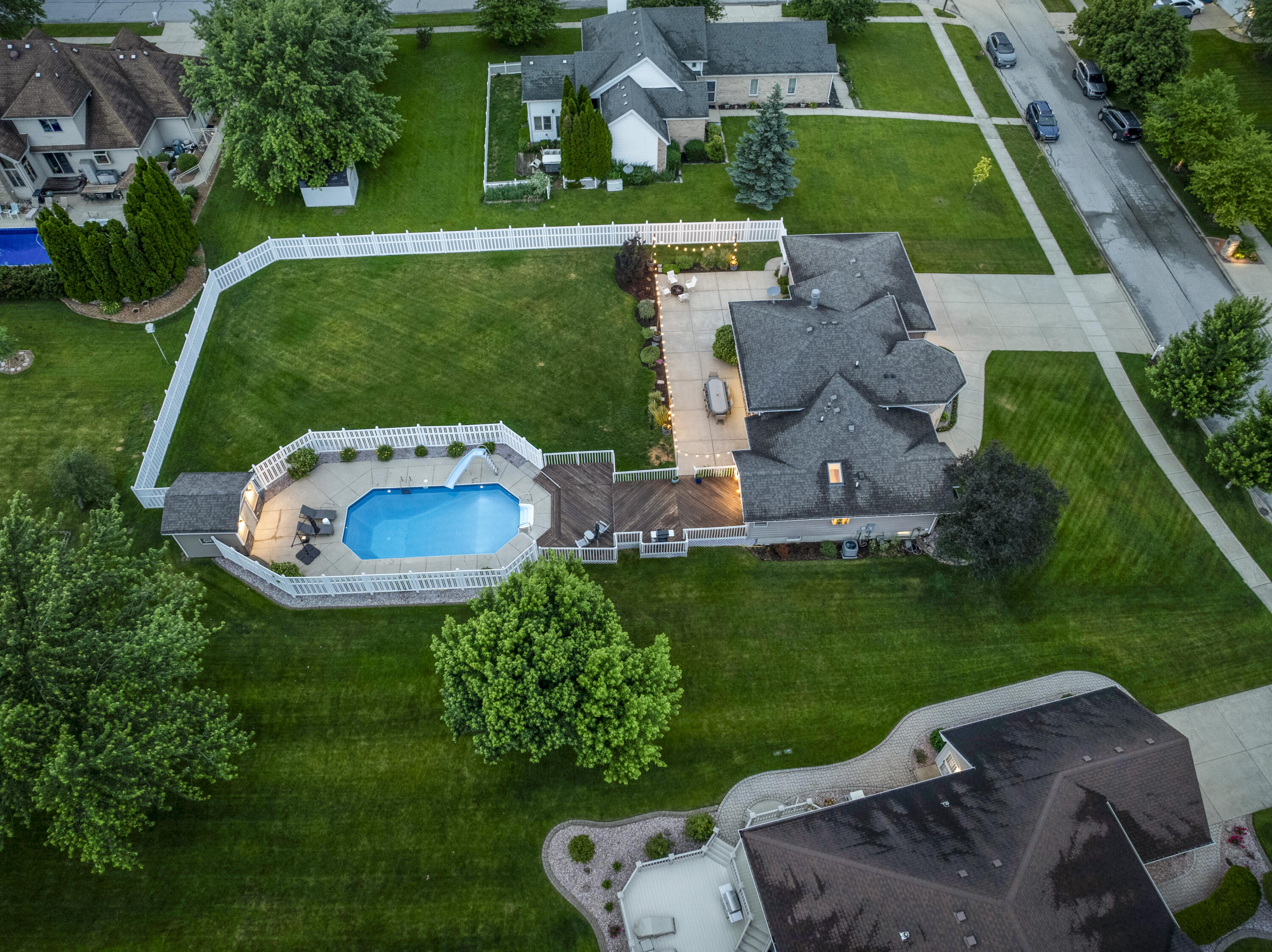 9102 Maplewood Street, St. John, IN 46373; Image #52