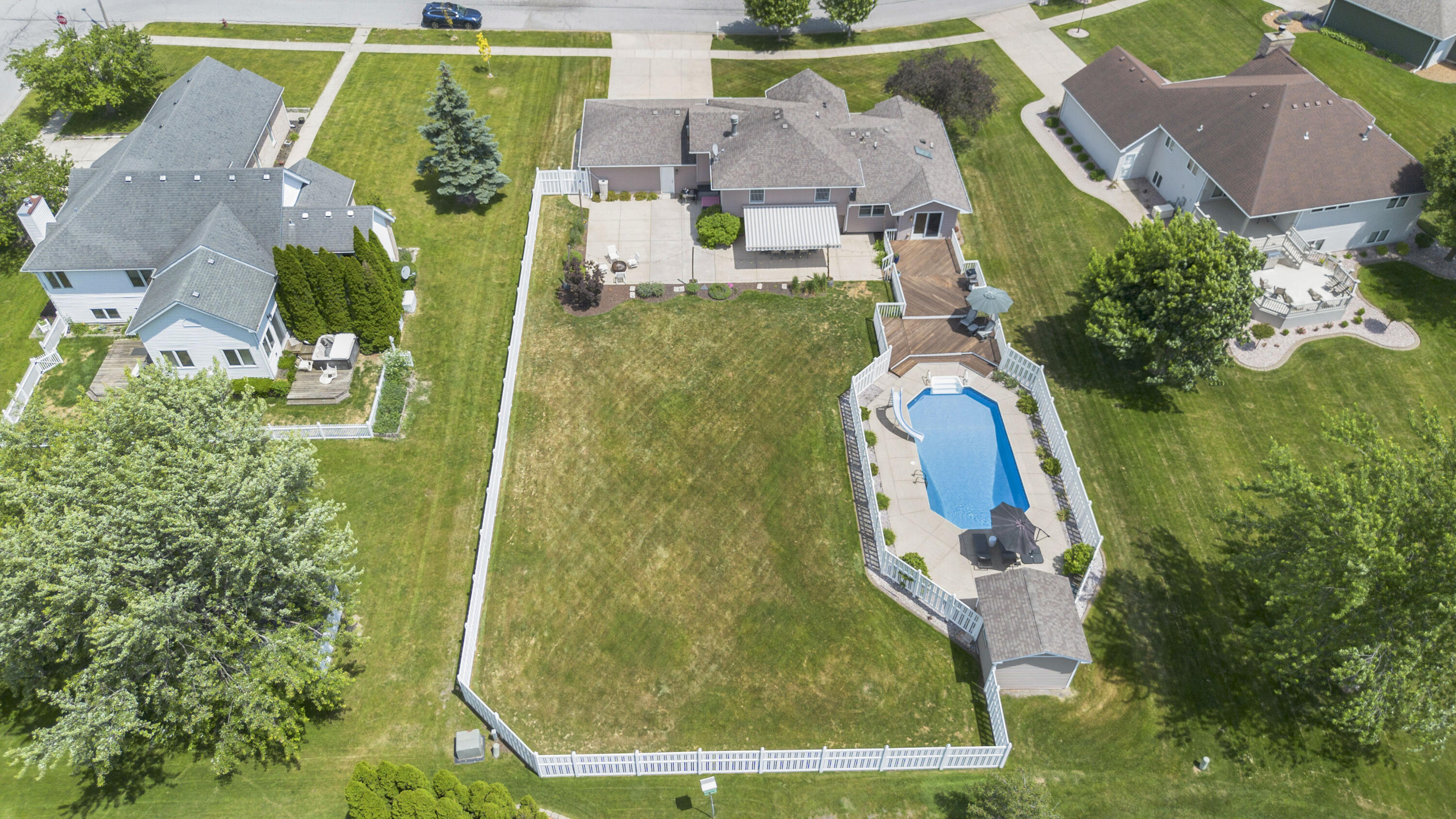9102 Maplewood Street, St. John, IN 46373; Image #64