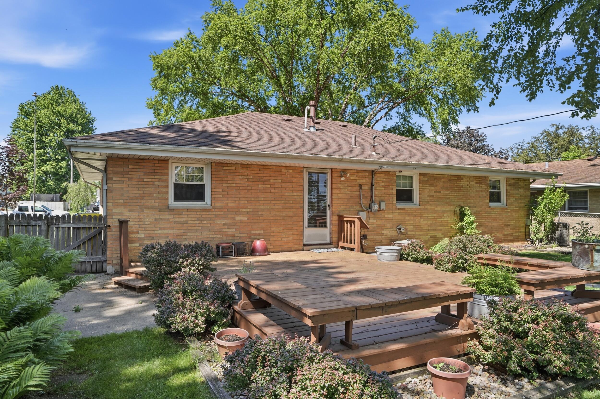 613 E Ash Place, Griffith, IN 46319; Image #12