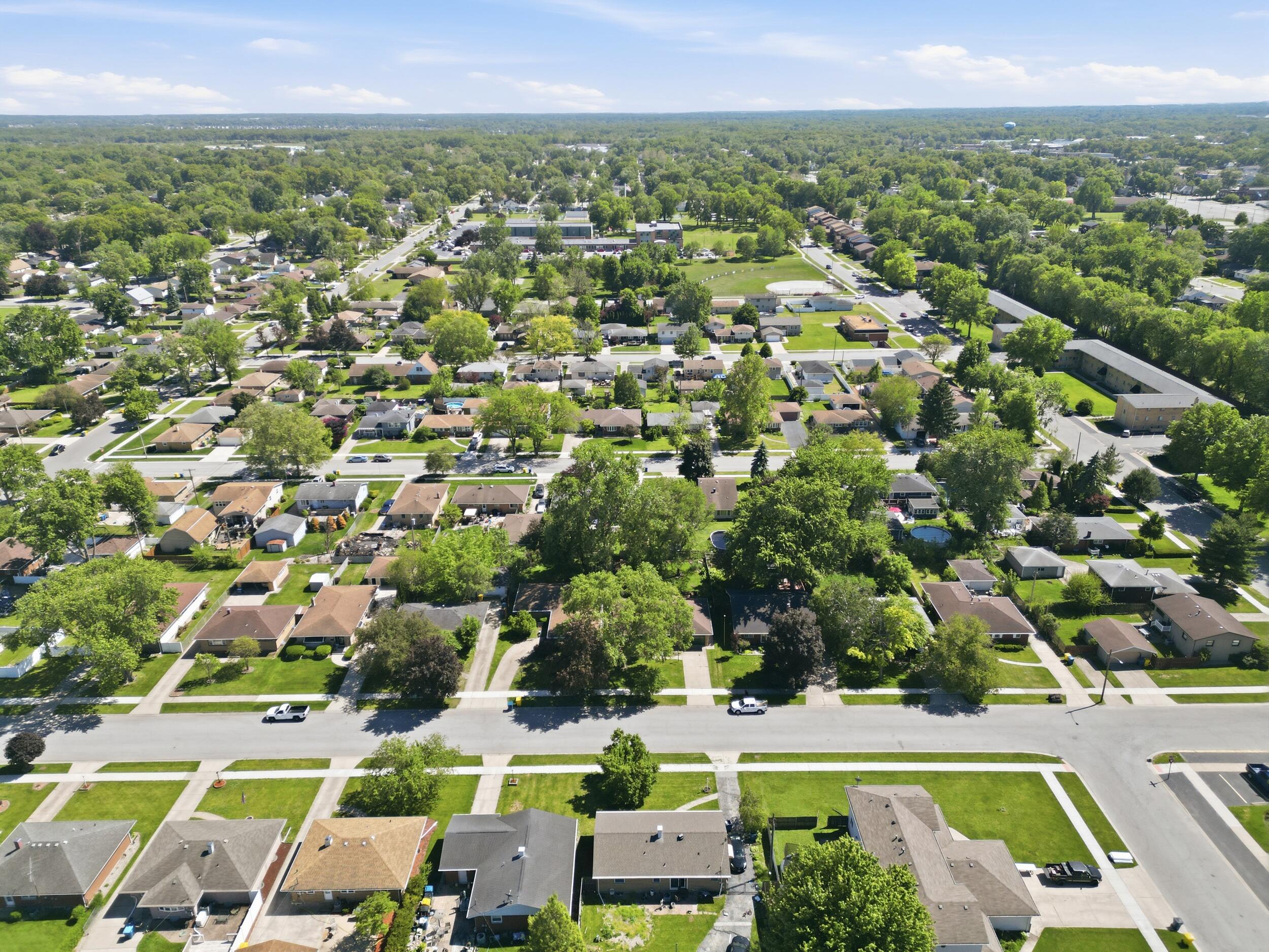 613 E Ash Place, Griffith, IN 46319; Image #18
