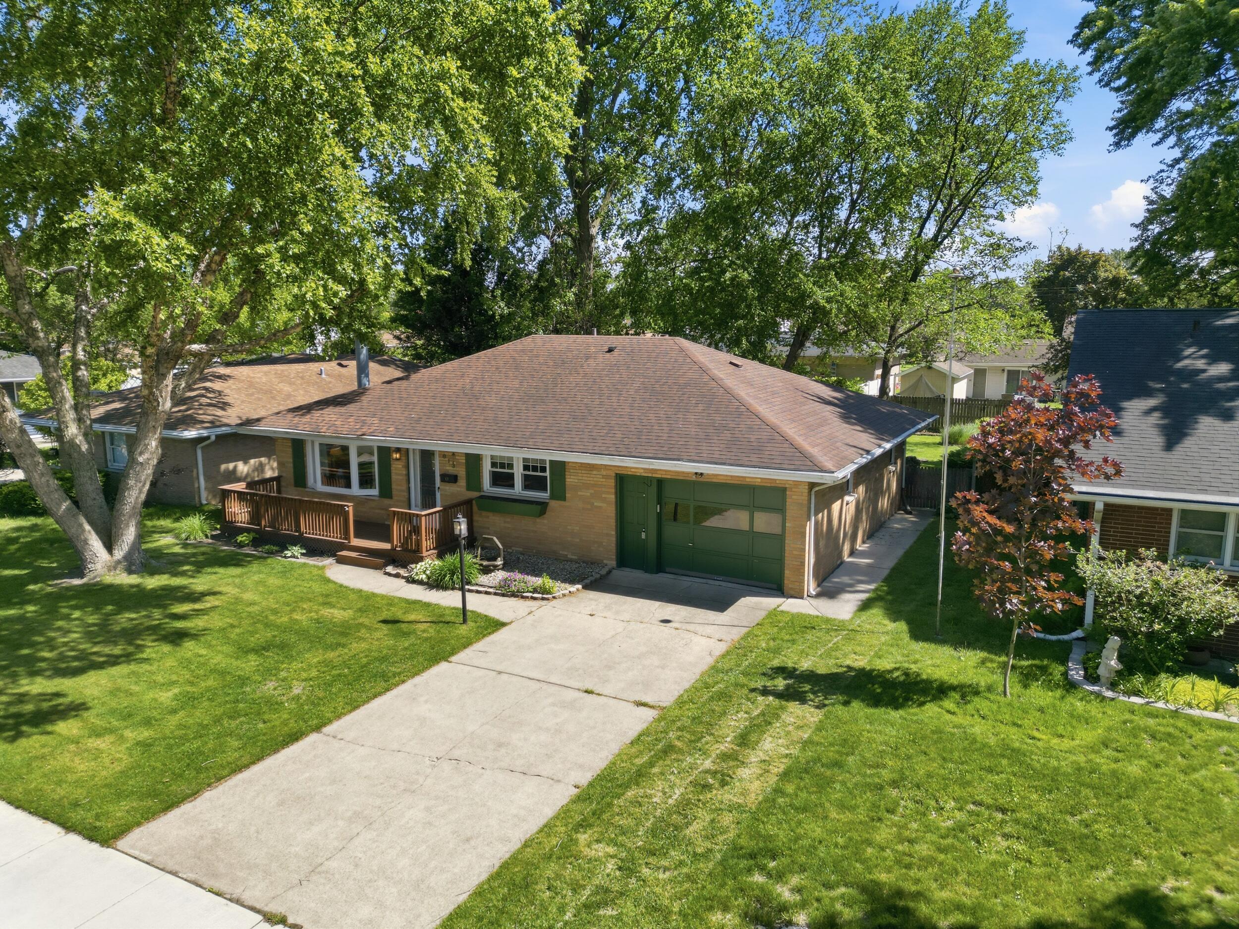 613 E Ash Place, Griffith, IN 46319; Image #2