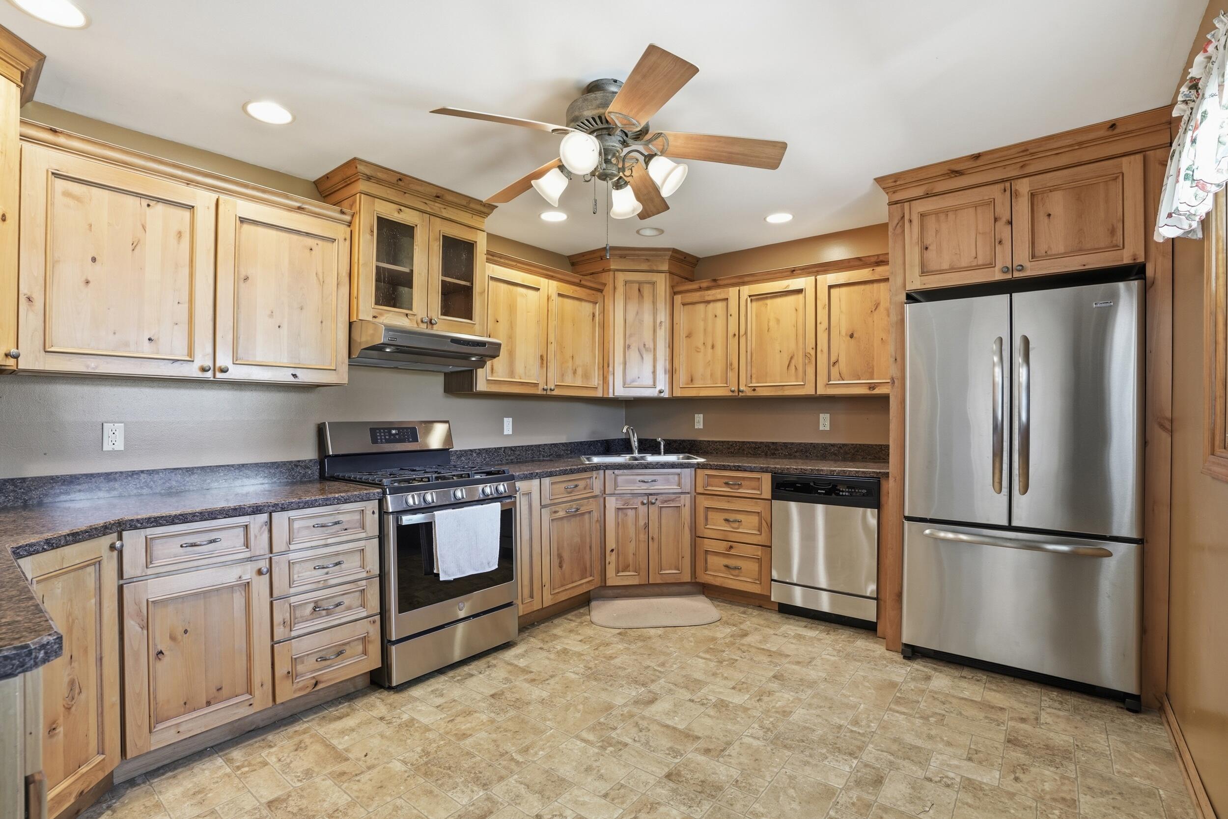 613 E Ash Place, Griffith, IN 46319; Image #5