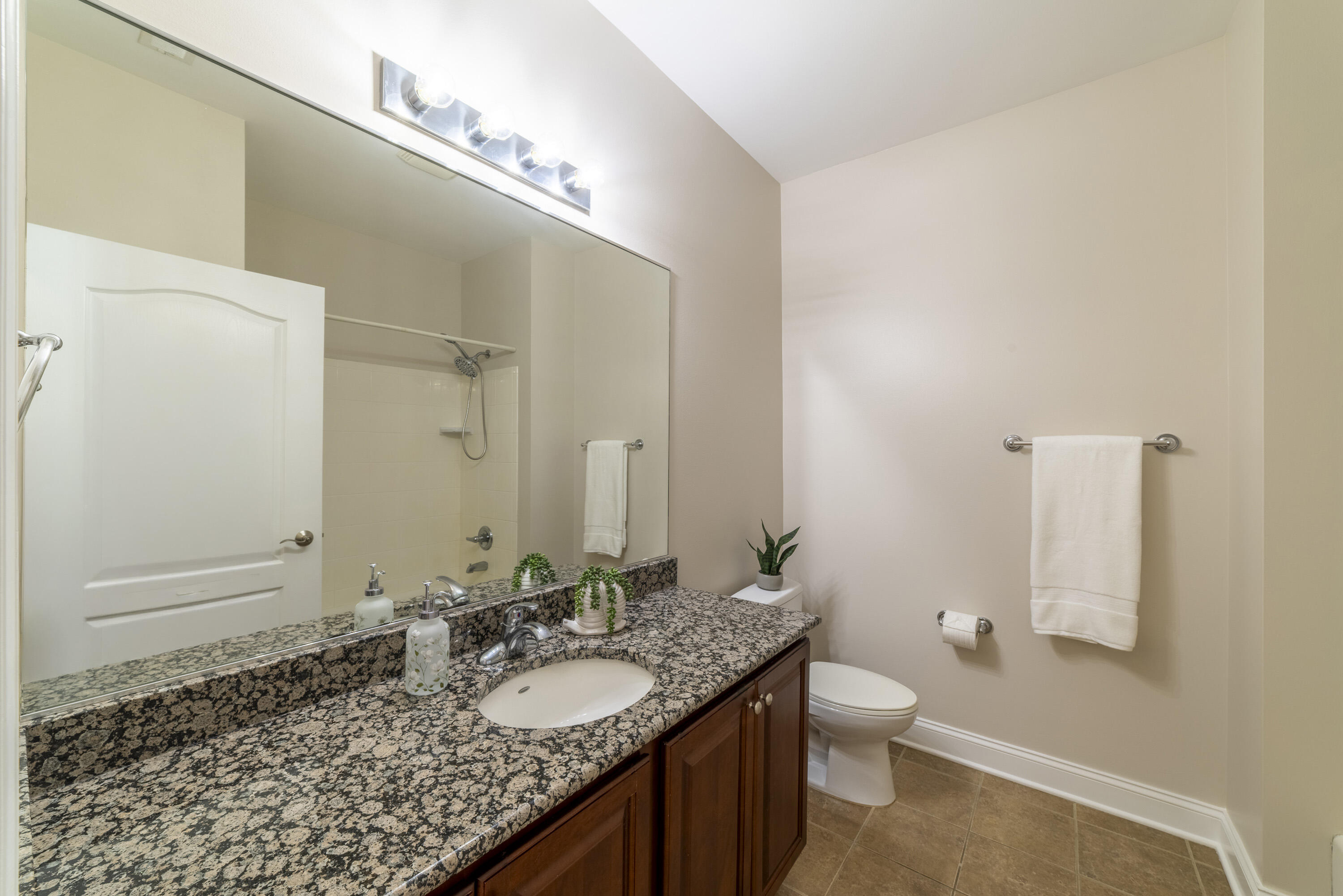 13232 Lake Shore Drive, Cedar Lake, IN 46303; Image #20