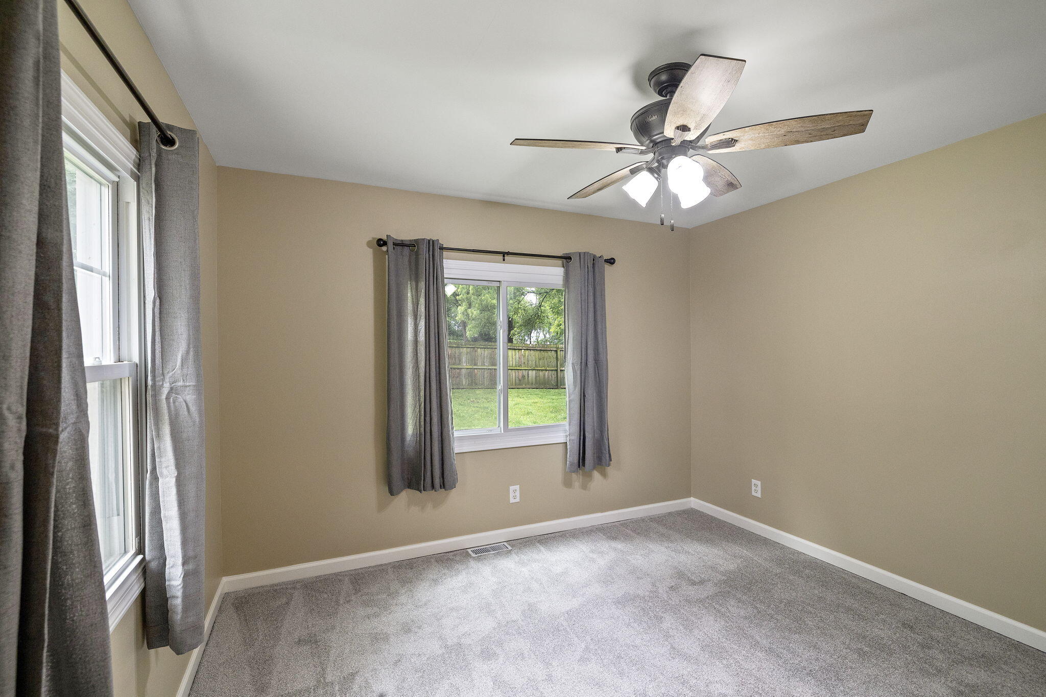 611 W North Street, Crown Point, IN 46307; Image #11