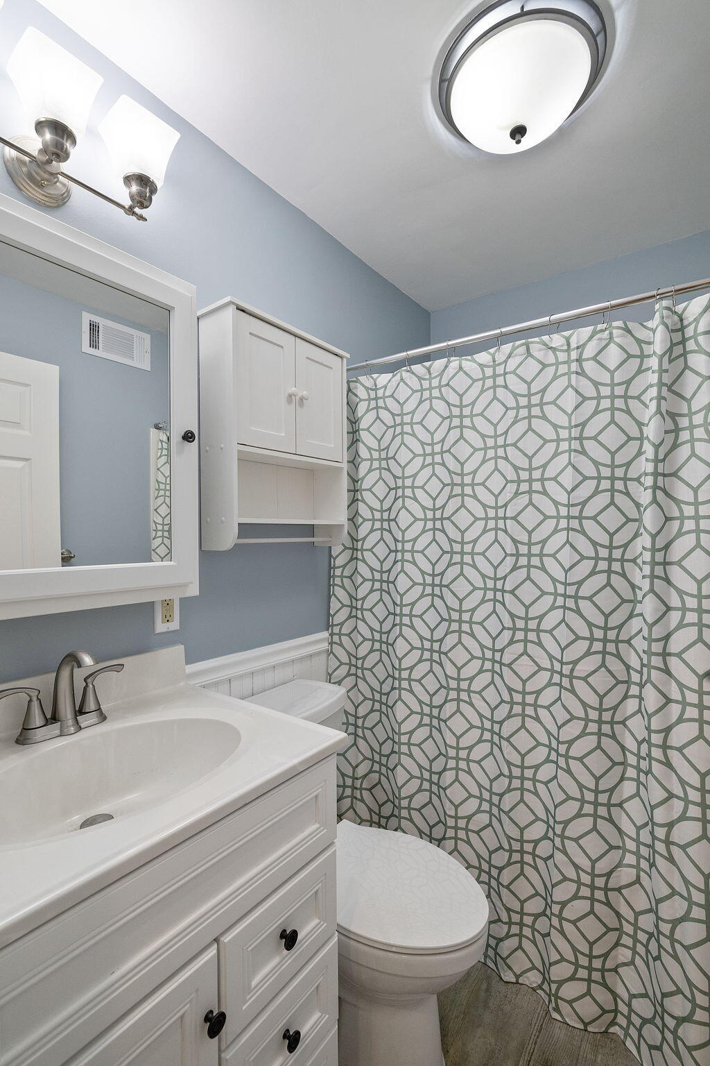 611 W North Street, Crown Point, IN 46307; Image #12
