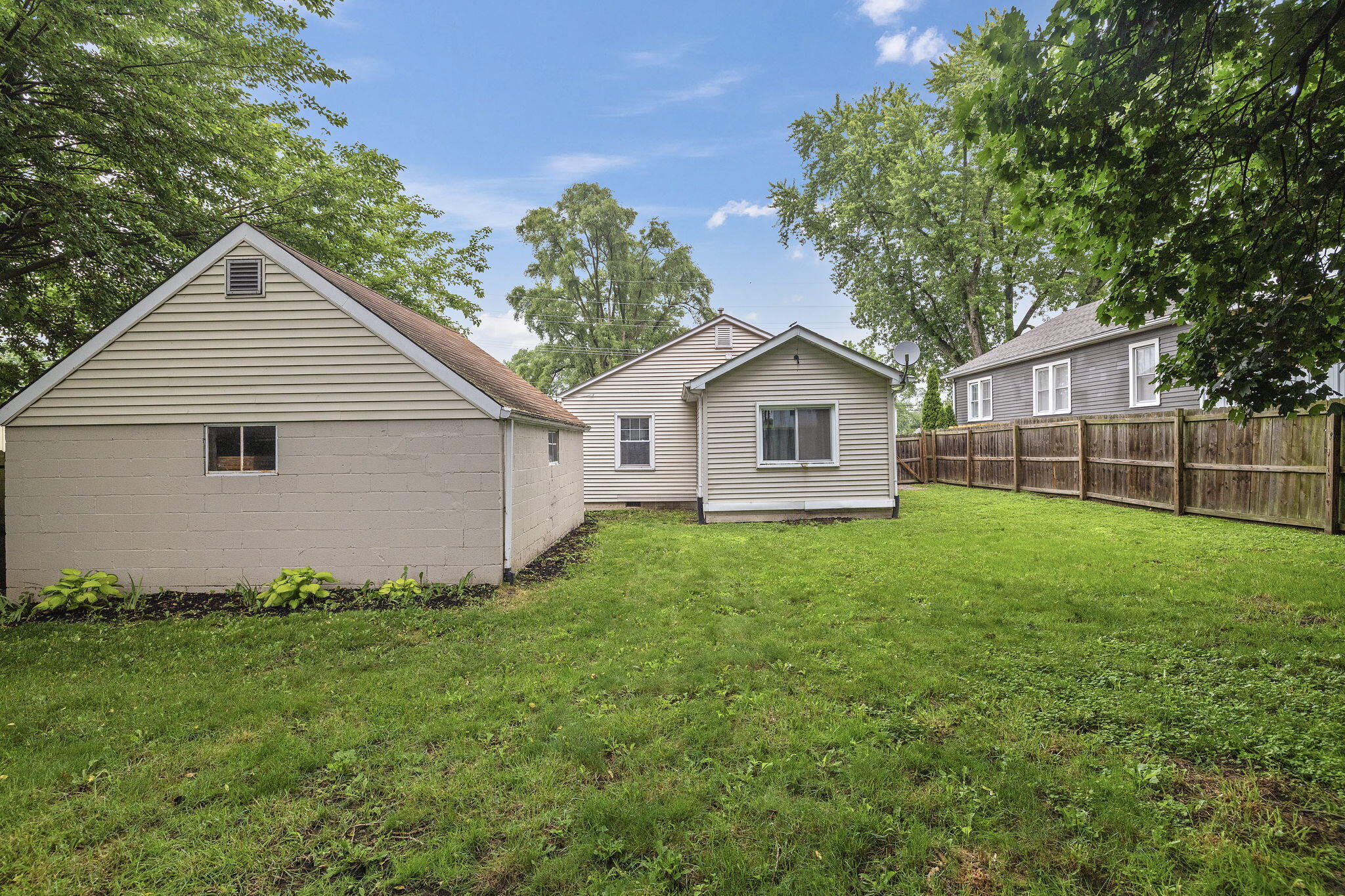 611 W North Street, Crown Point, IN 46307; Image #14