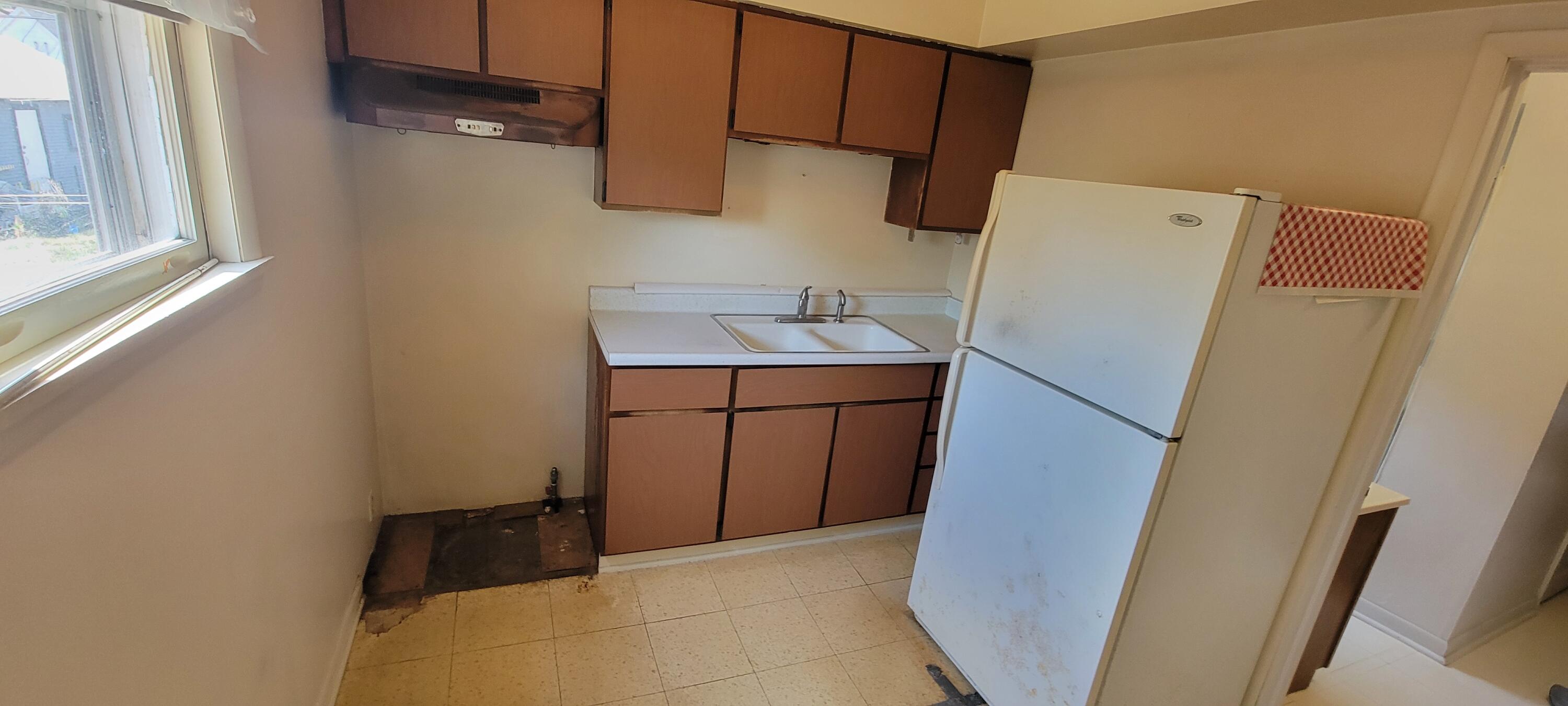 315 Dupage Street, Michigan City, IN 46360; Image #12