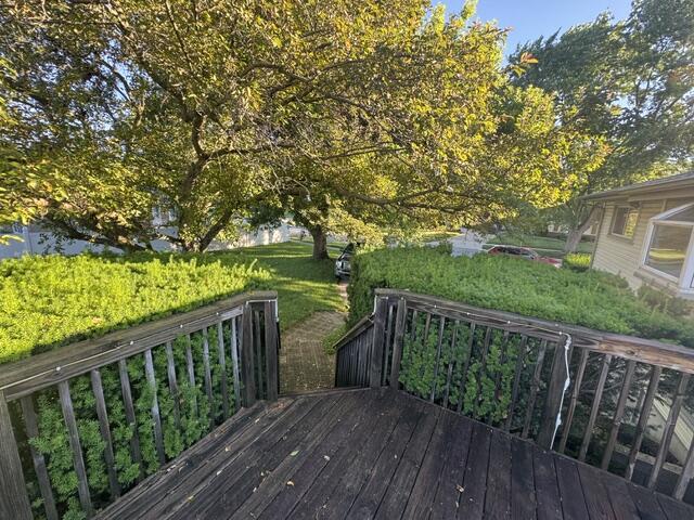 9508 Southwood Drive, Munster, IN 46321; Image #23