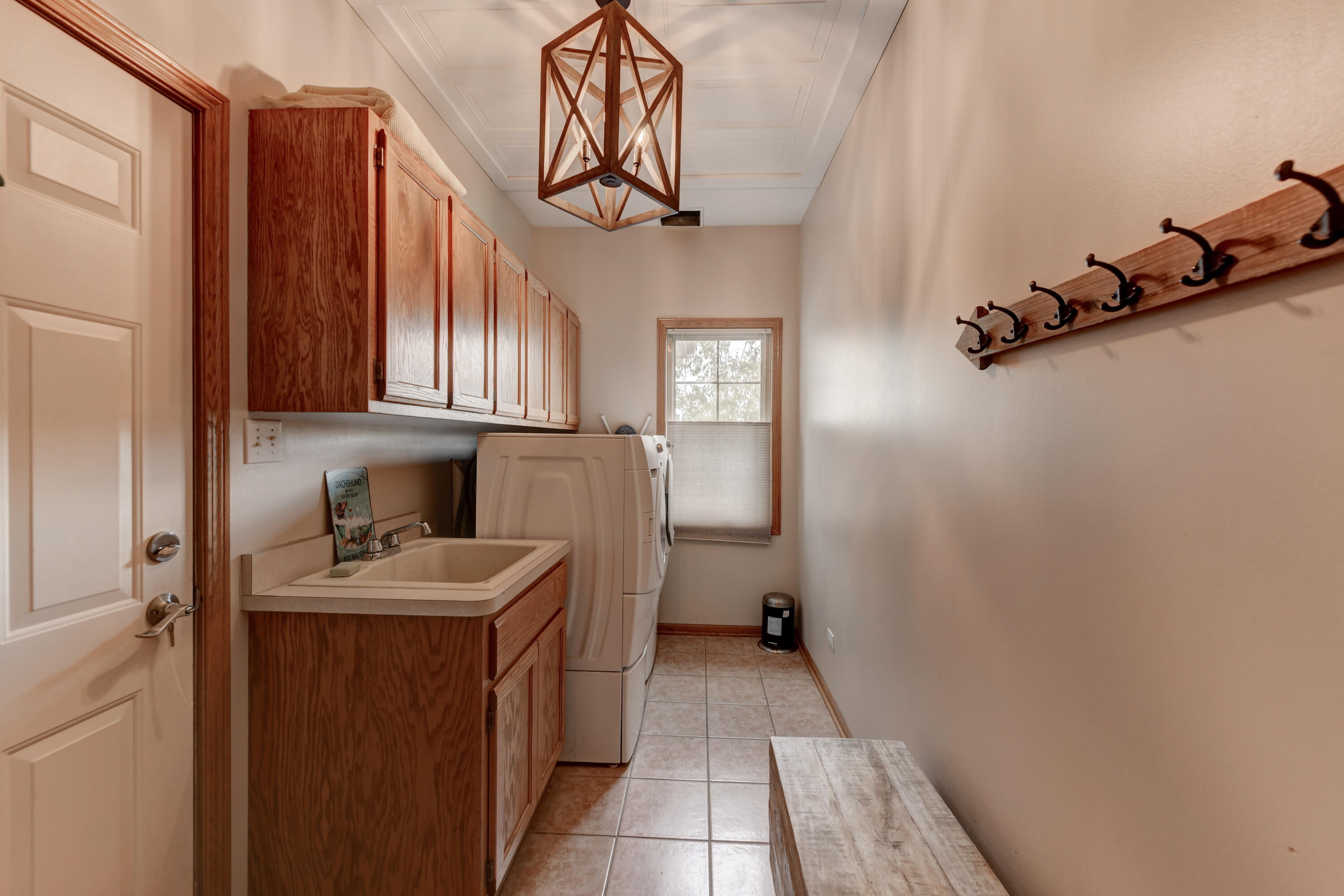 817 Robin Court, Dyer, IN 46311; Image #14
