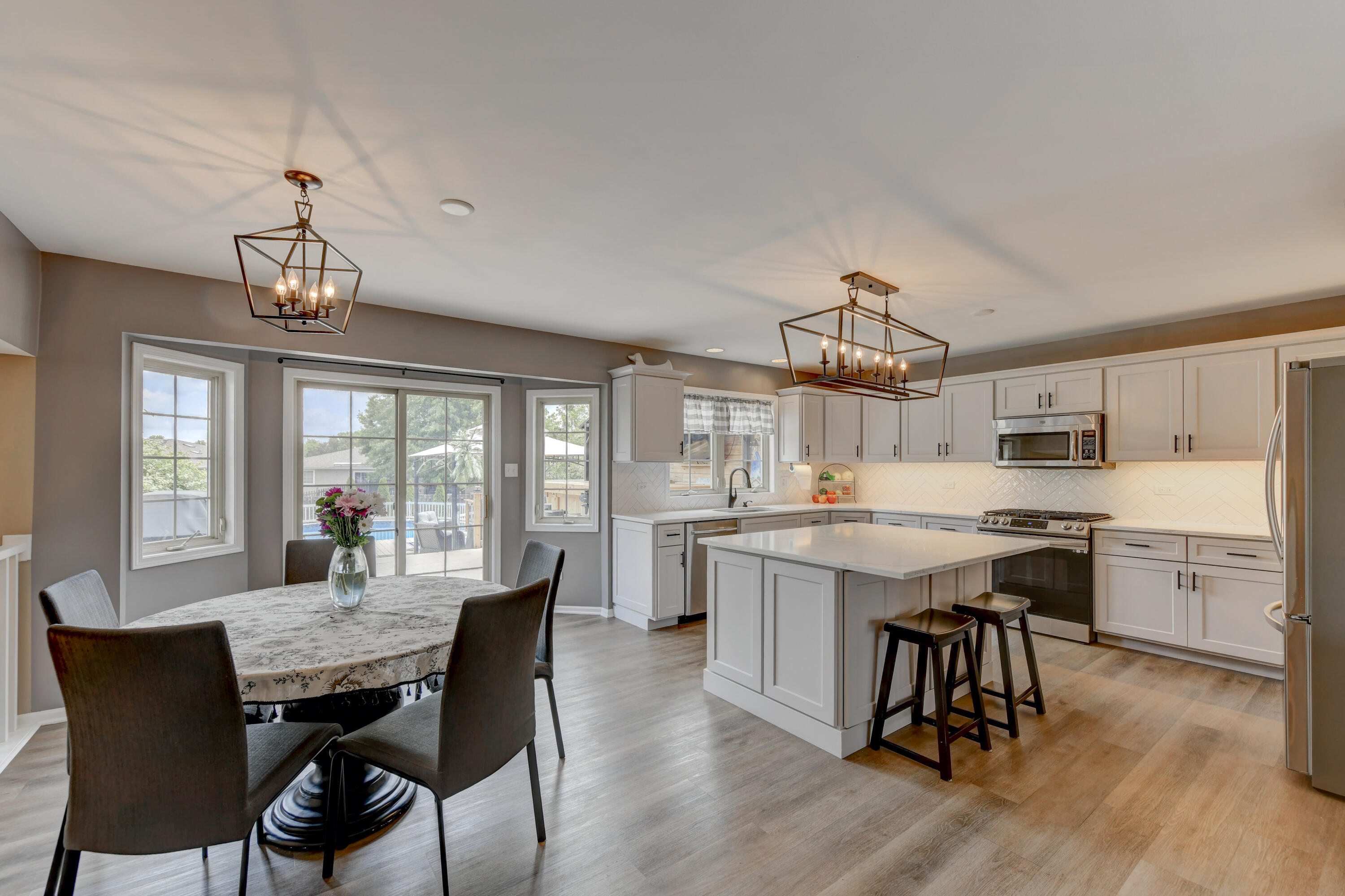817 Robin Court, Dyer, IN 46311; Image #6
