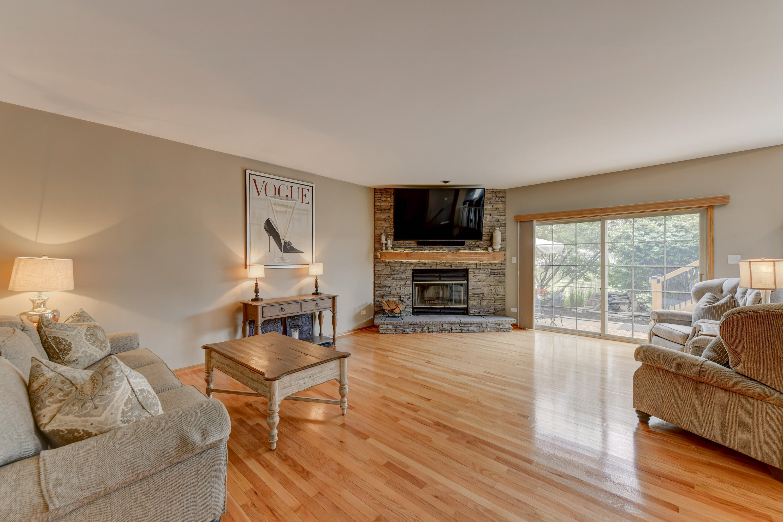 817 Robin Court, Dyer, IN 46311; Image #9