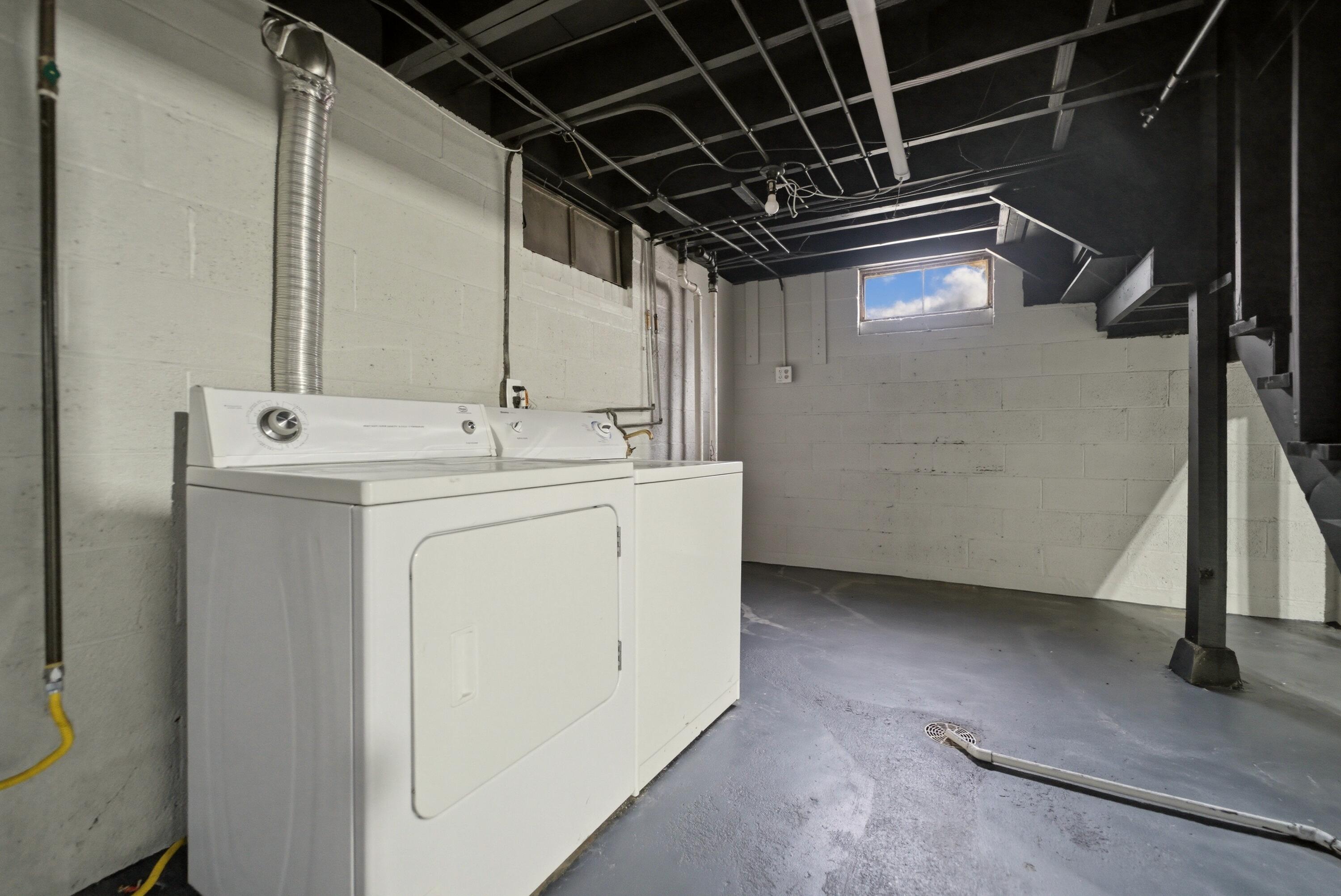 340 N California Street, Hobart, IN 46342; Image #22