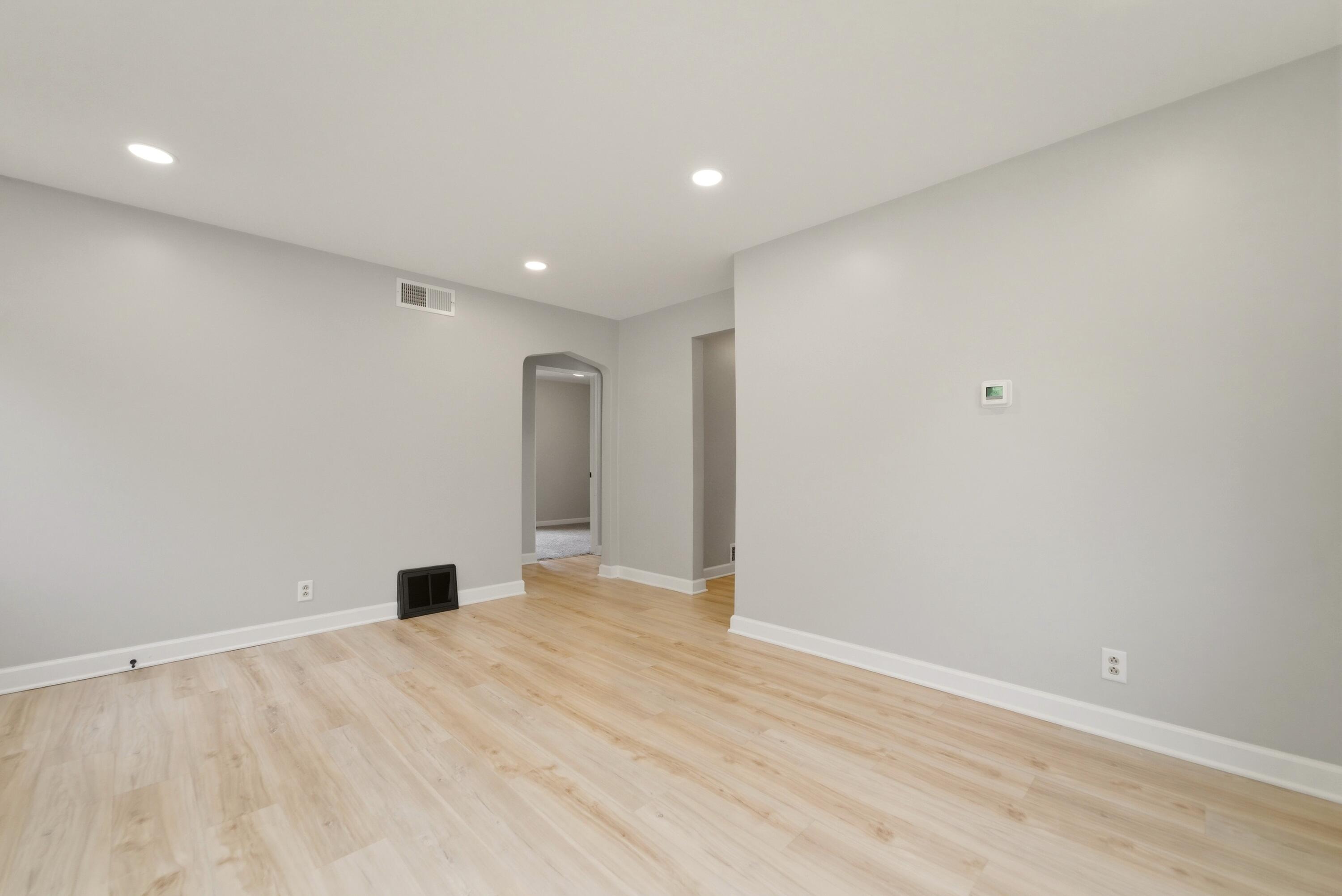 340 N California Street, Hobart, IN 46342; Image #5