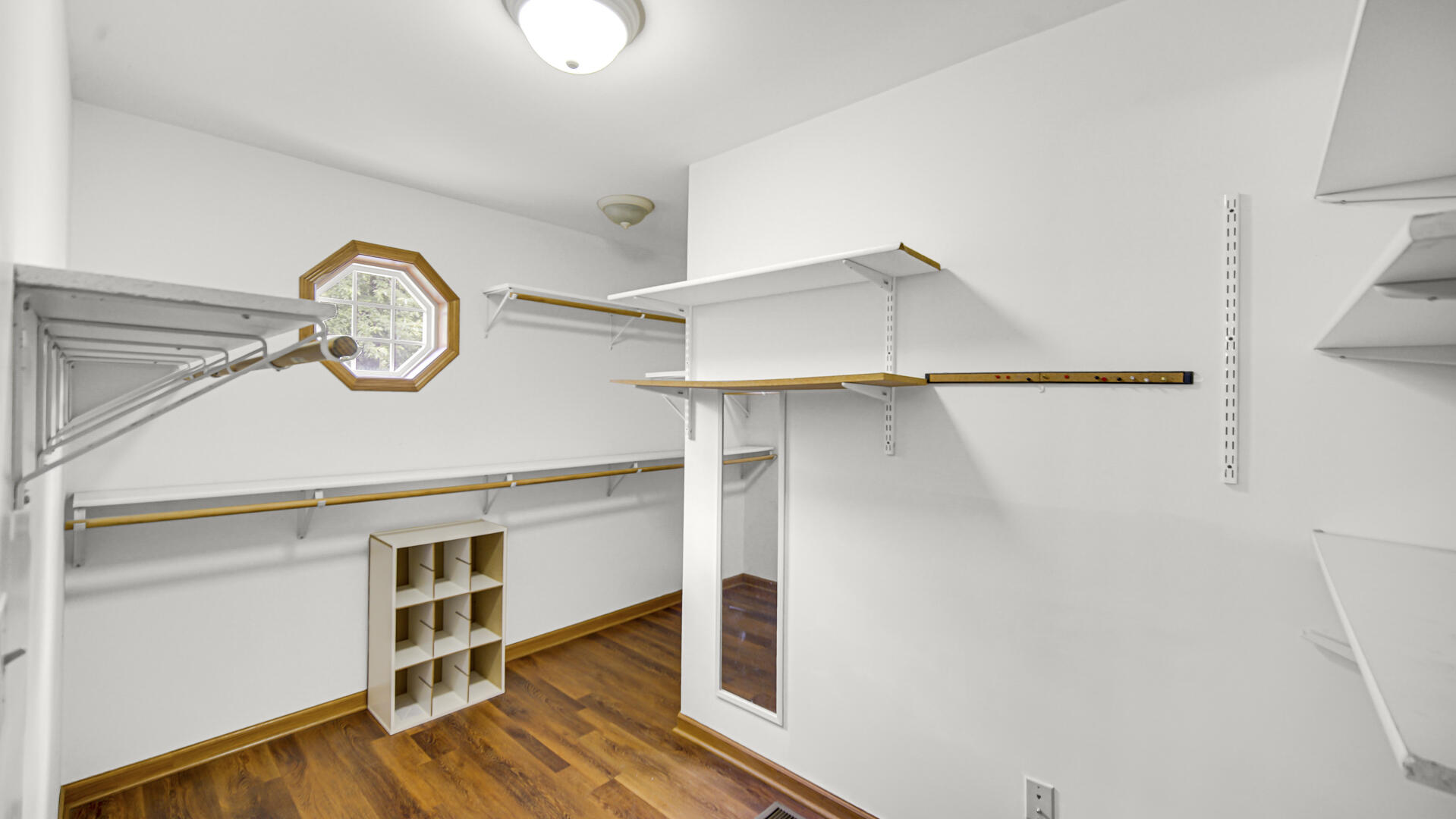 1570 Indian Boundary Road, Chesterton, IN 46304; Image #9