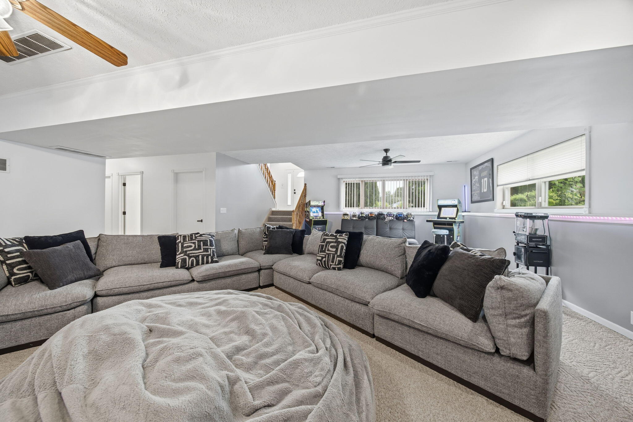 3020 Diamond Drive, Hobart, IN 46342; Image #19