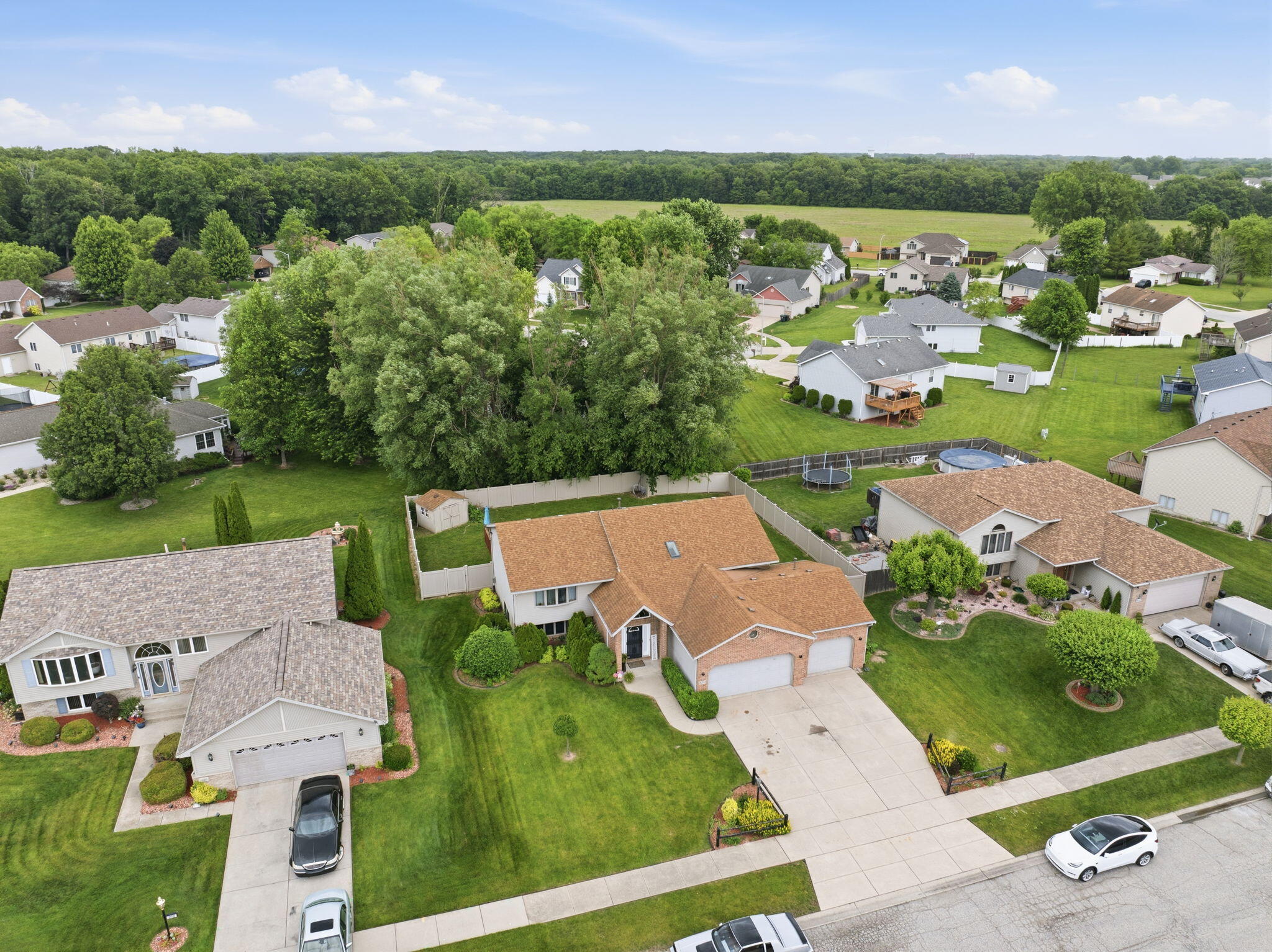3020 Diamond Drive, Hobart, IN 46342; Image #33