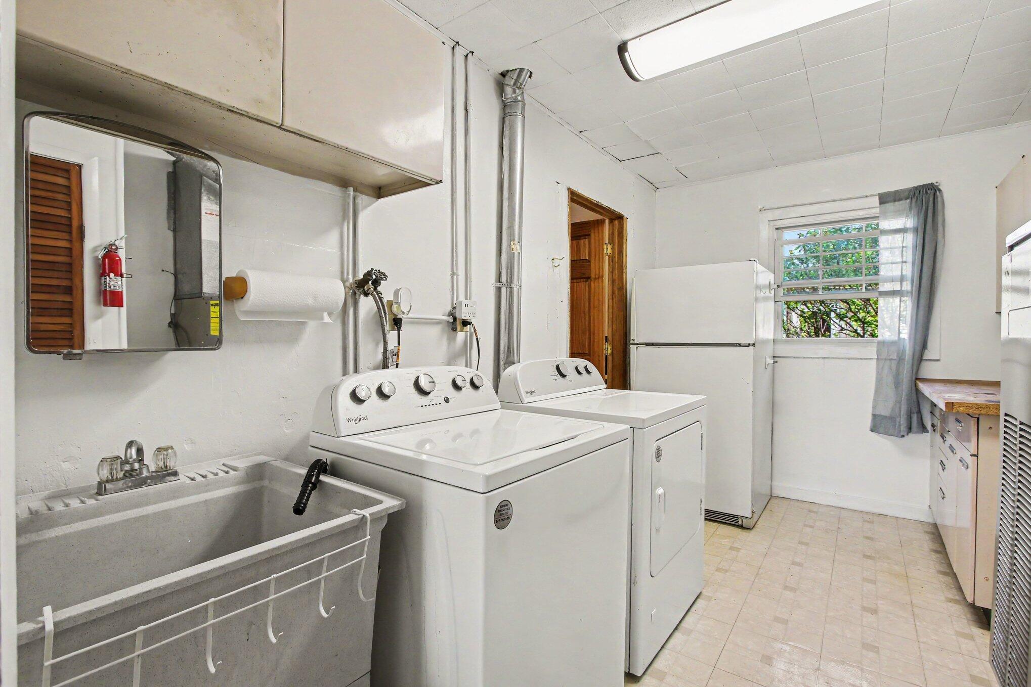 8016 Gordon Place, Highland, IN 46322; Image #17