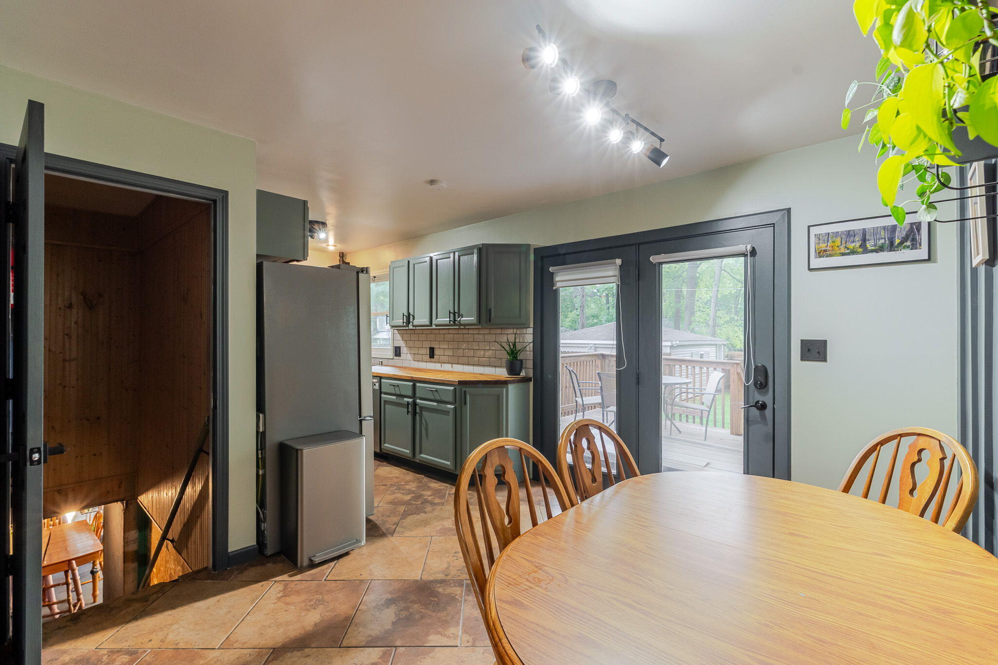 616 S 20th Street, Chesterton, IN 46304; Image #6