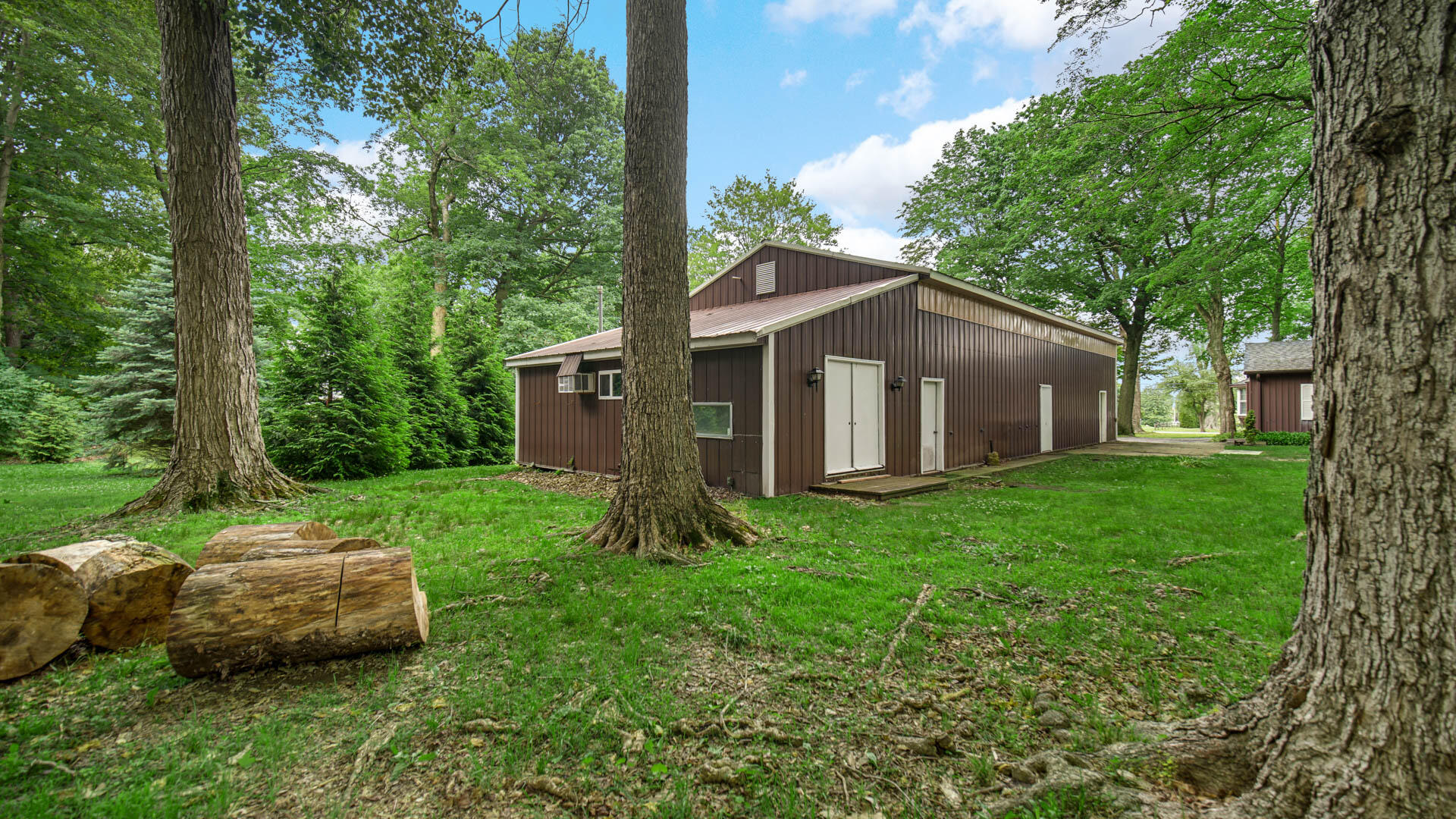 202 Sturdy Road, Valparaiso, IN 46383; Image #24
