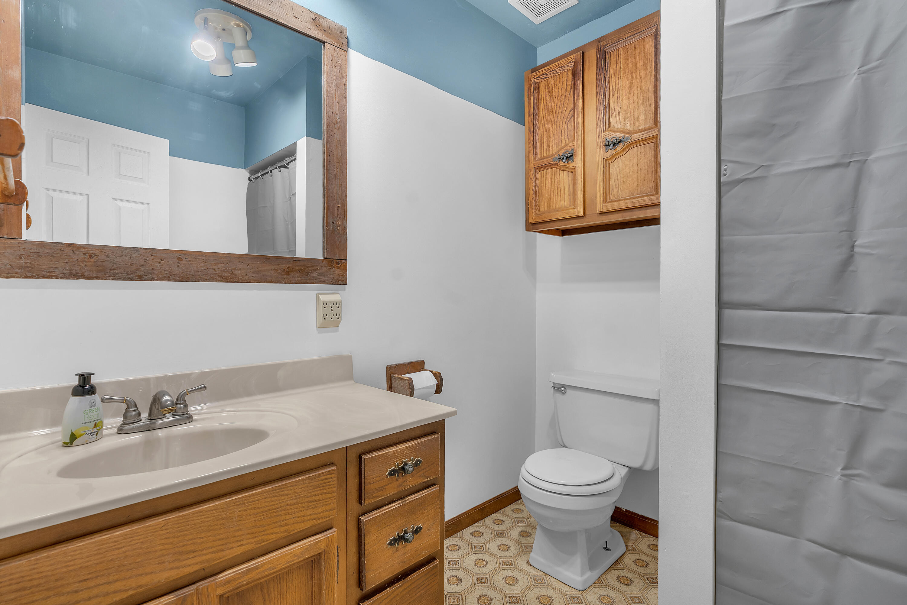 1809 W 900 N, Wheatfield, IN 46392; Image #22