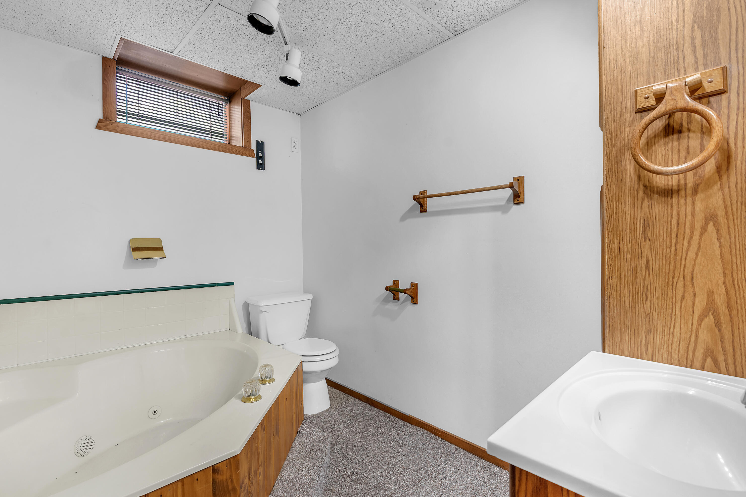 1809 W 900 N, Wheatfield, IN 46392; Image #27