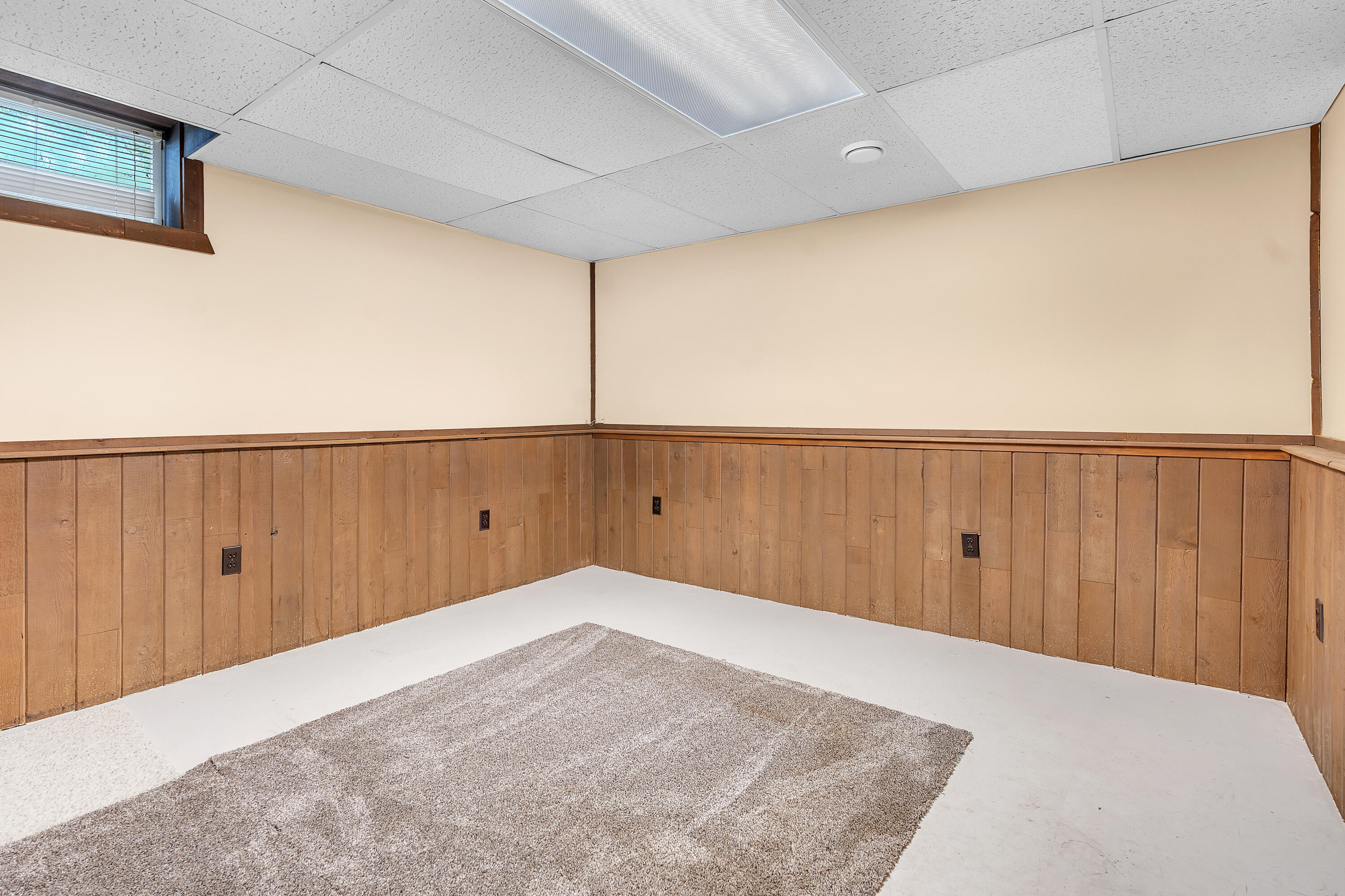 1809 W 900 N, Wheatfield, IN 46392; Image #29
