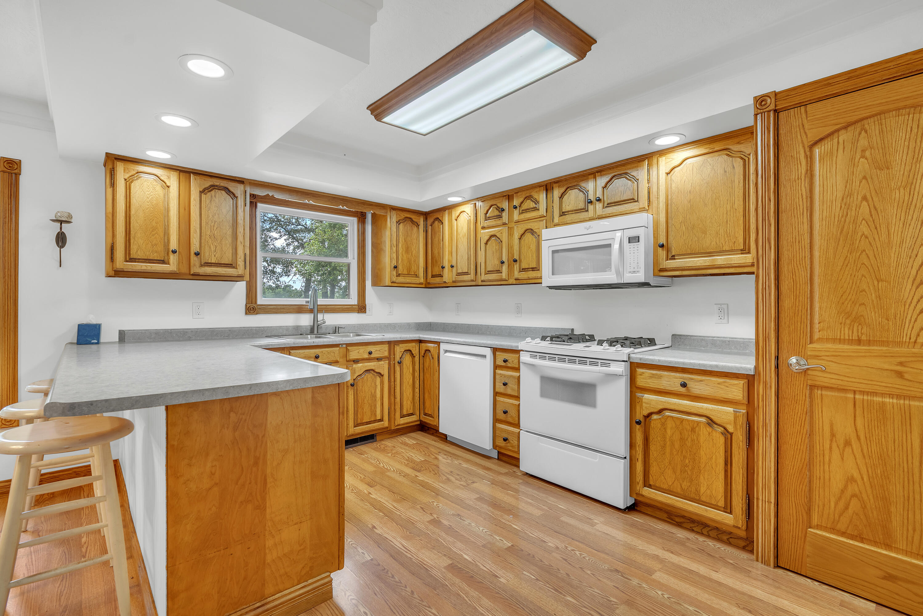 1809 W 900 N, Wheatfield, IN 46392; Image #9