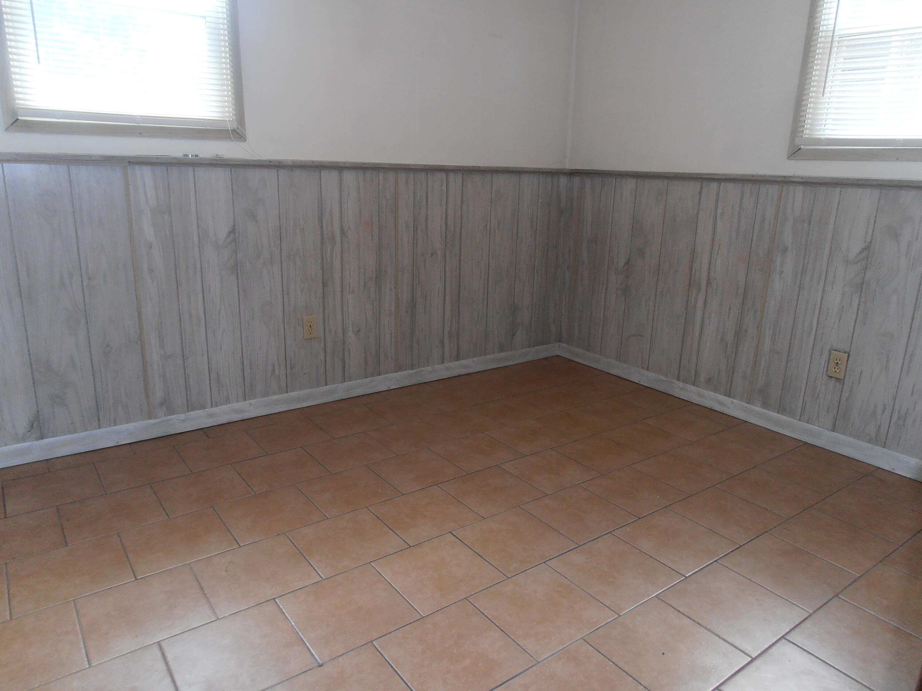 9205 Idlewild Drive, Highland, IN 46322; Image #19