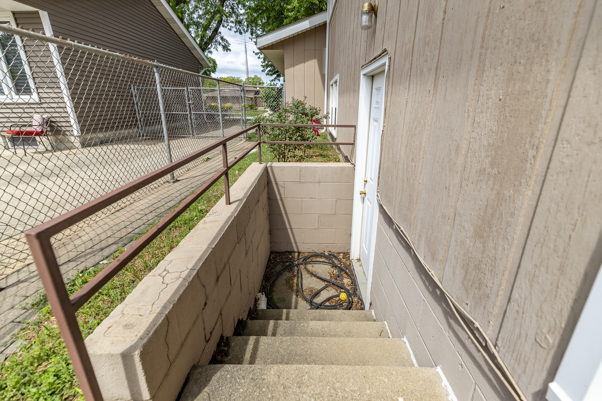 9205 Idlewild Drive, Highland, IN 46322; Image #24