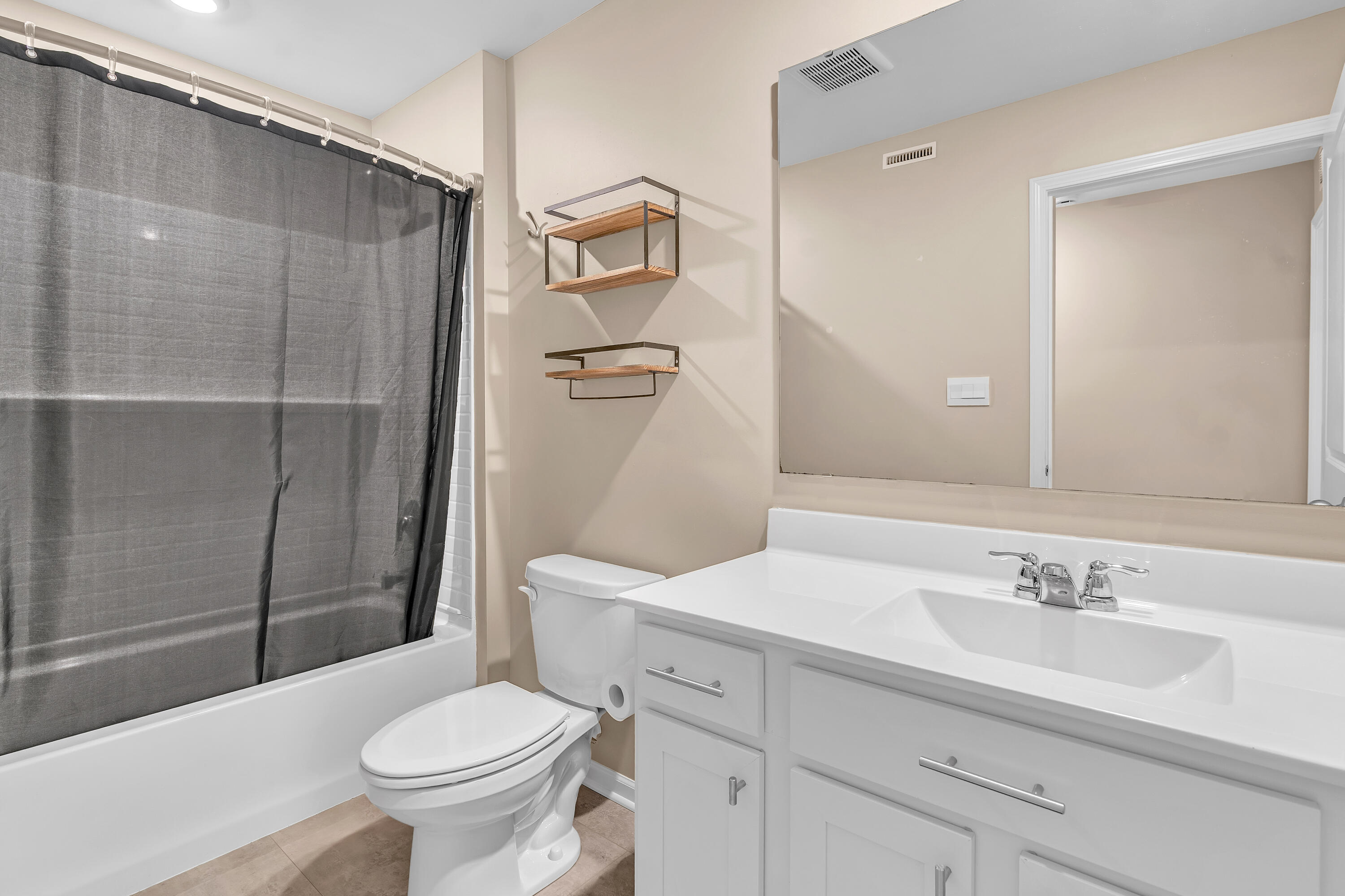 615 Ensign Place, Hebron, IN 46341; Image #29