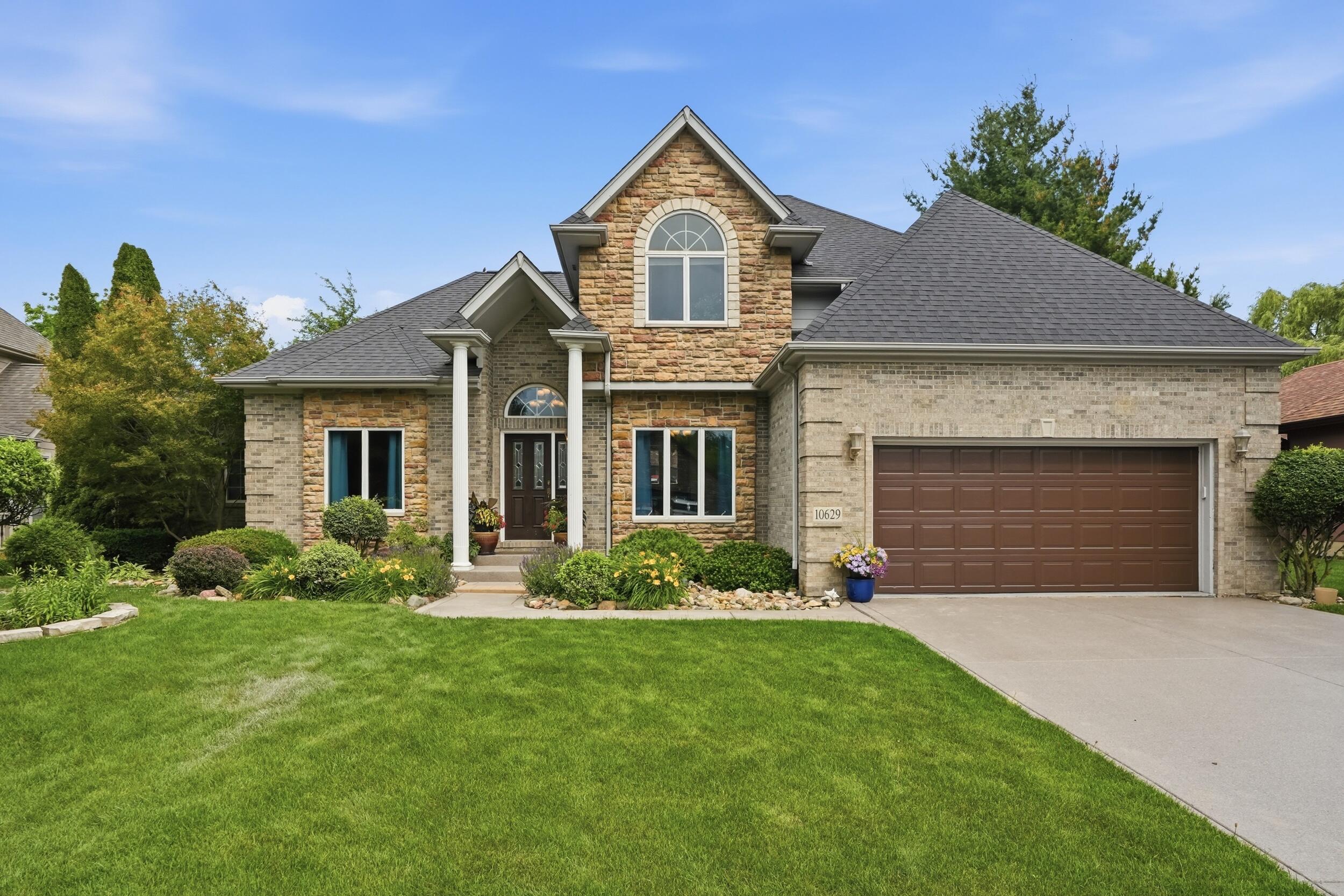 10629 Erie Drive, Crown Point, IN 46307; Image #2