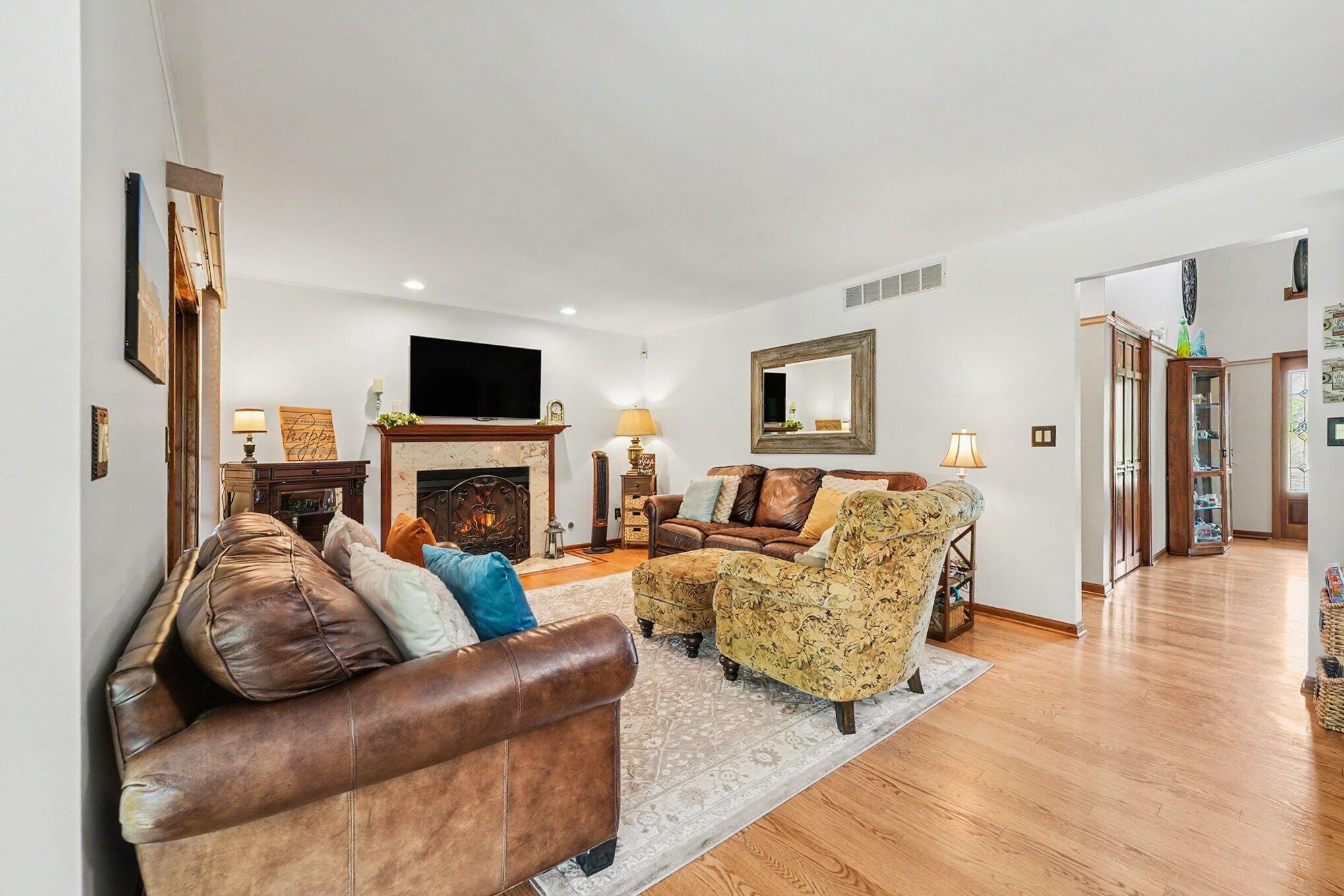 9260 Franklin Drive, St. John, IN 46373; Image #12