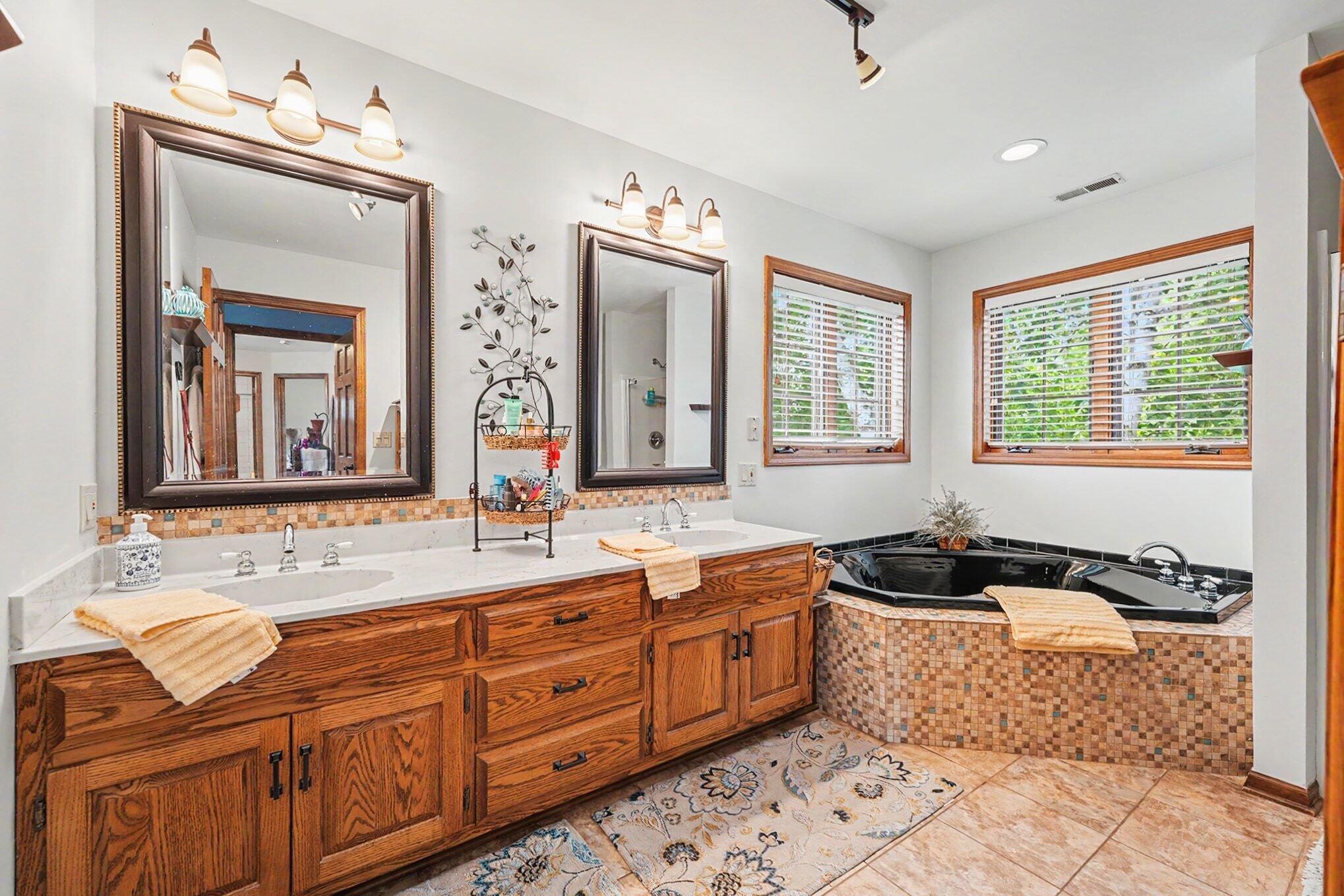 9260 Franklin Drive, St. John, IN 46373; Image #19