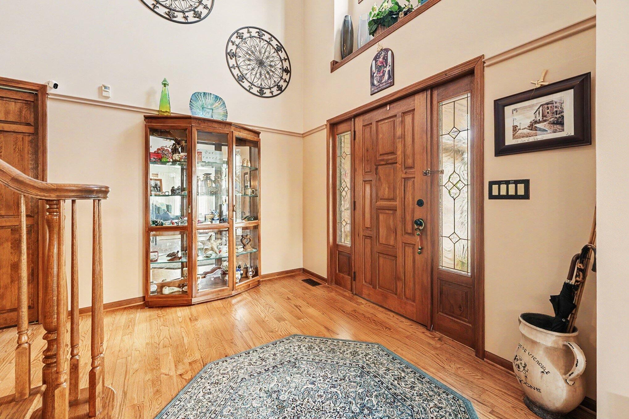 9260 Franklin Drive, St. John, IN 46373; Image #4