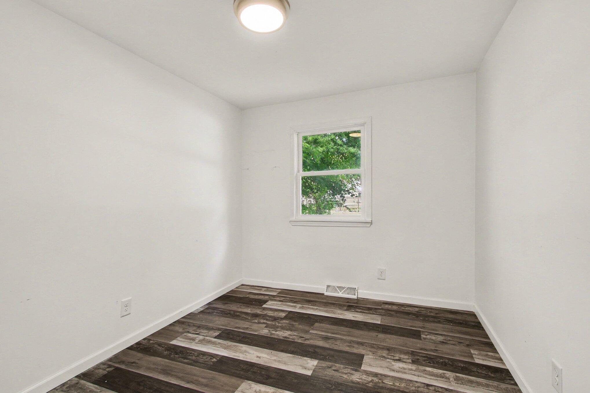 3839 W Taft Street, Gary, IN 46408; Image #14