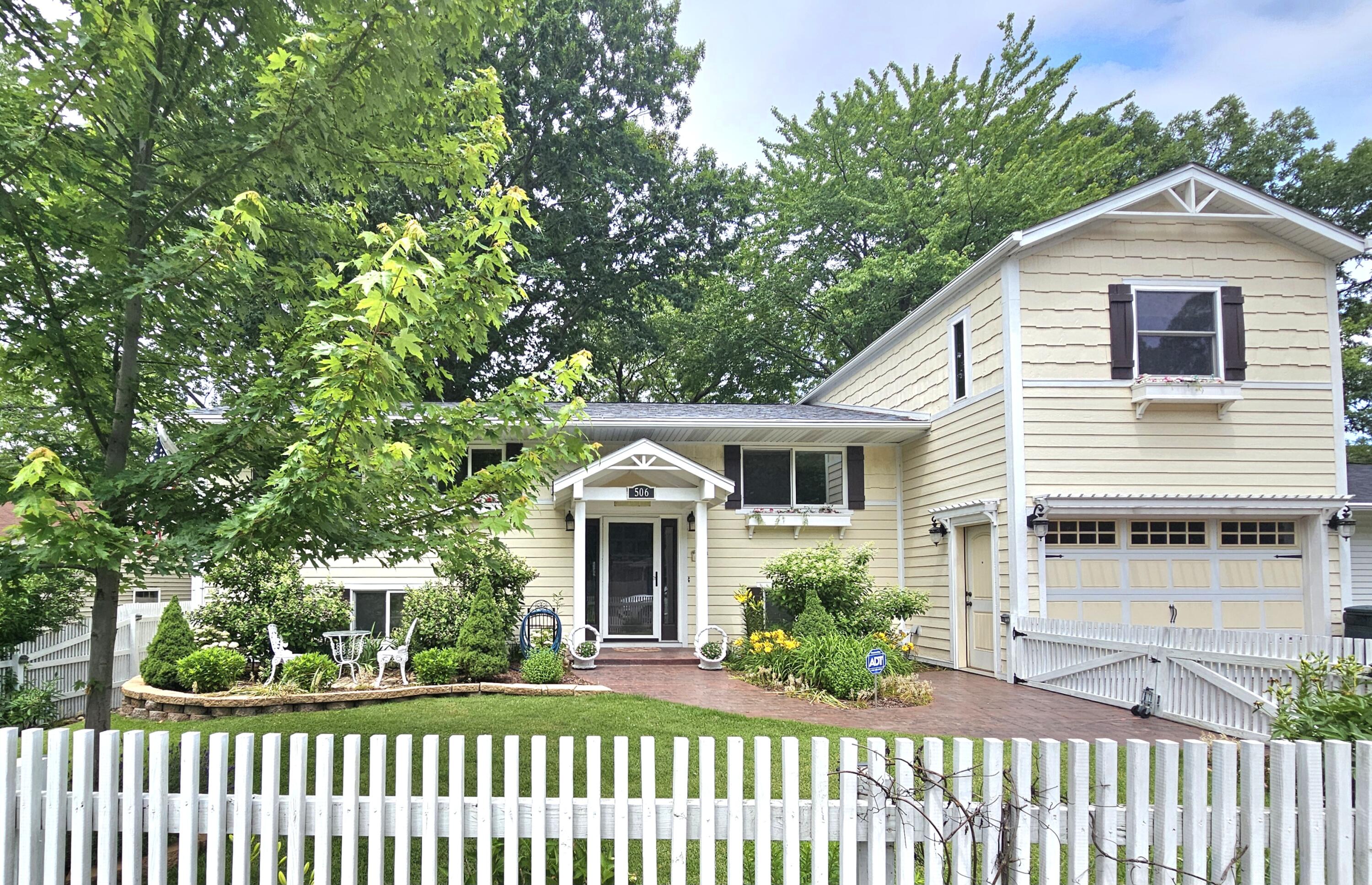 506 Washington Park Boulevard, Michigan City, IN 46360; Image #2